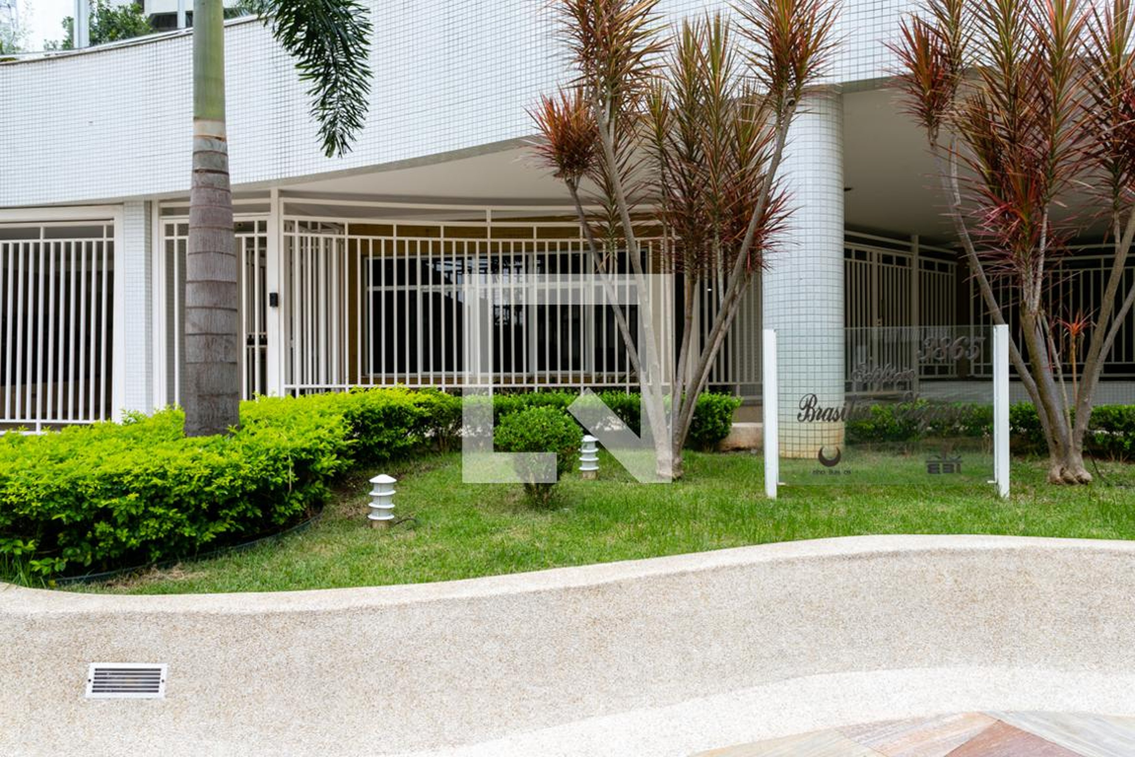 Fachada do condomínio Condomínio Brasília Elegance