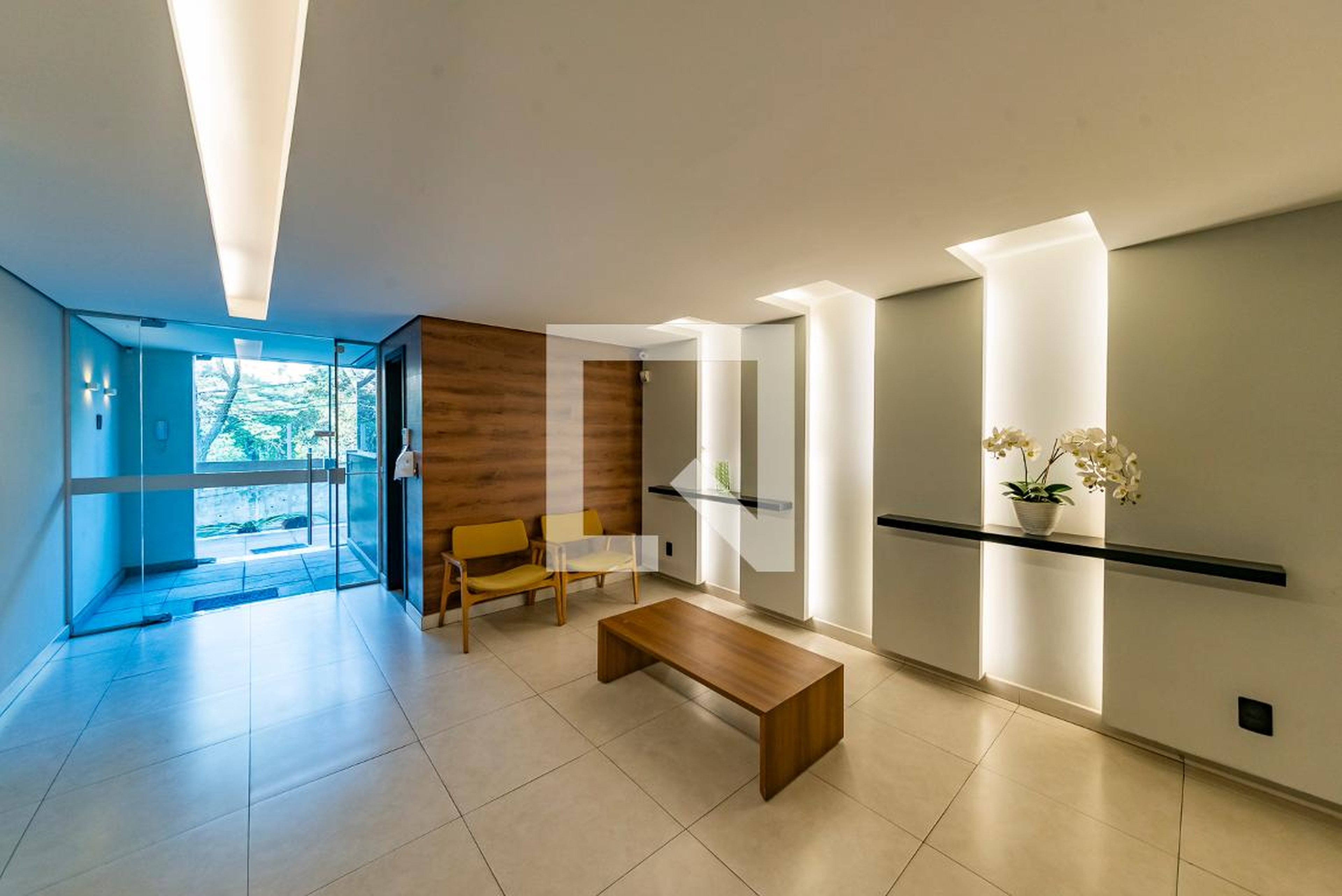 Hall de entrada Condomínio em Rua Maracaju, 56