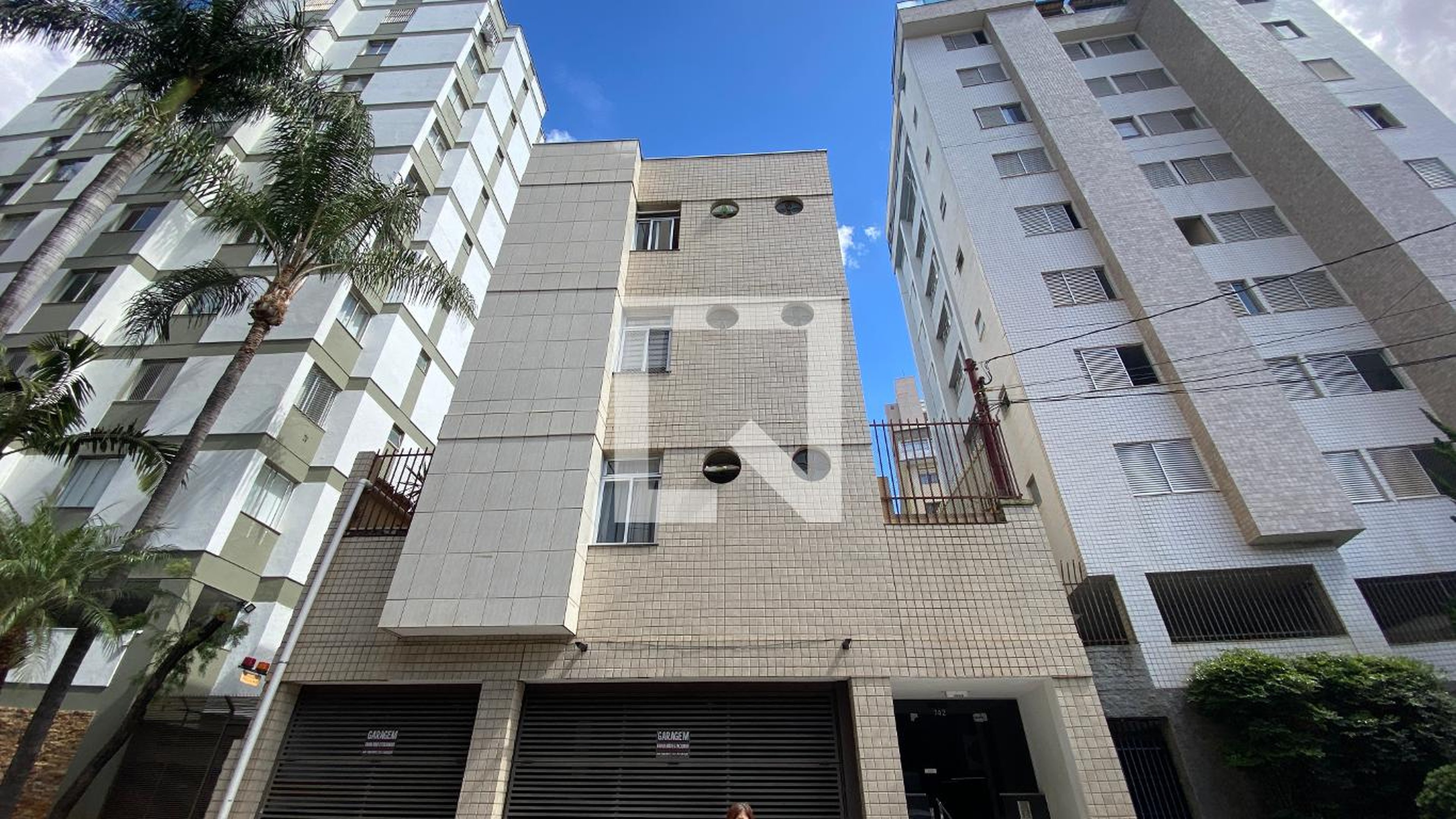 Fachada do Prédio Condomínio em Rua Conde de Linhares, 742