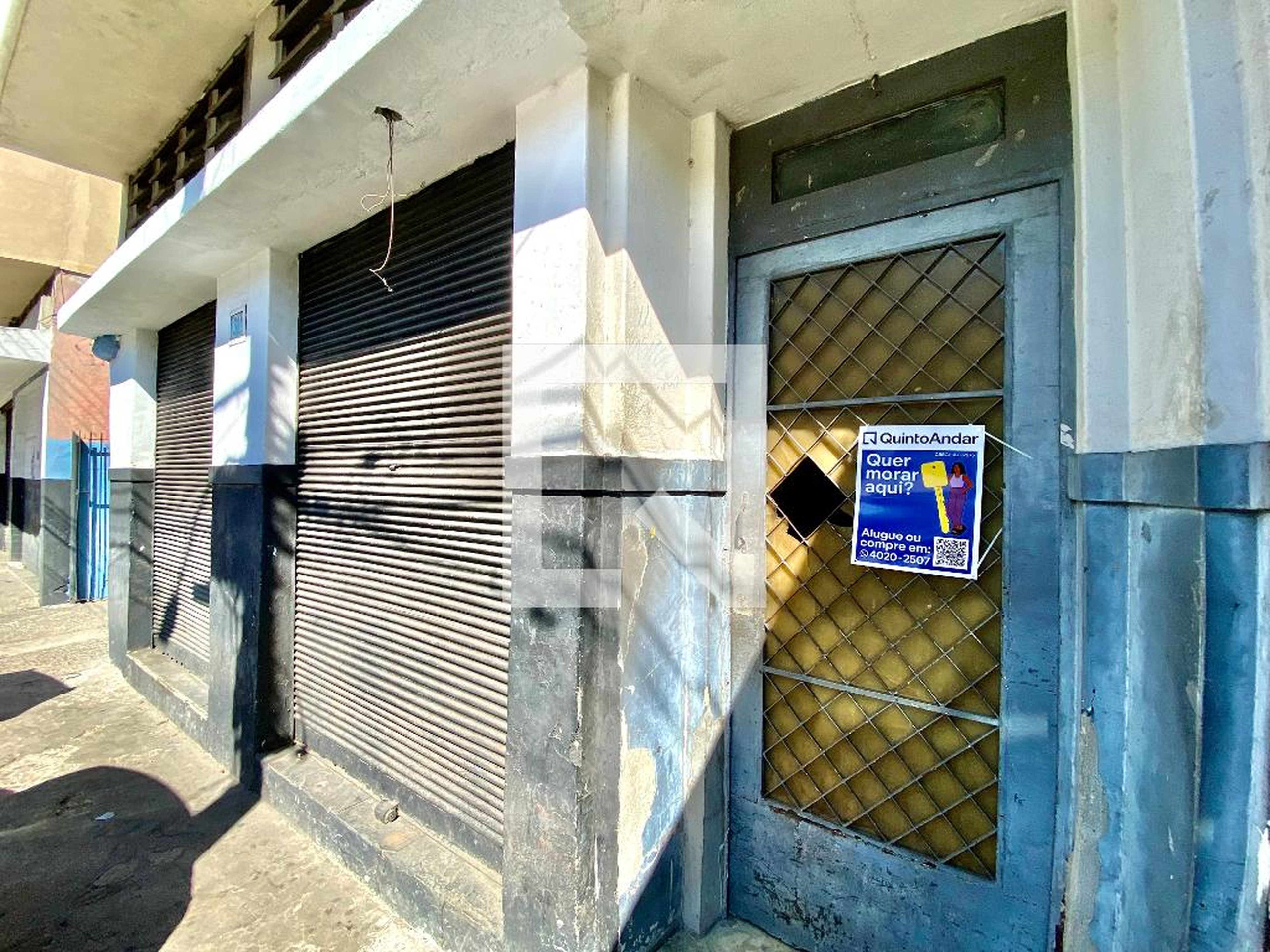 Fachada Condomínio em Rua Manuel Fontenele, 31