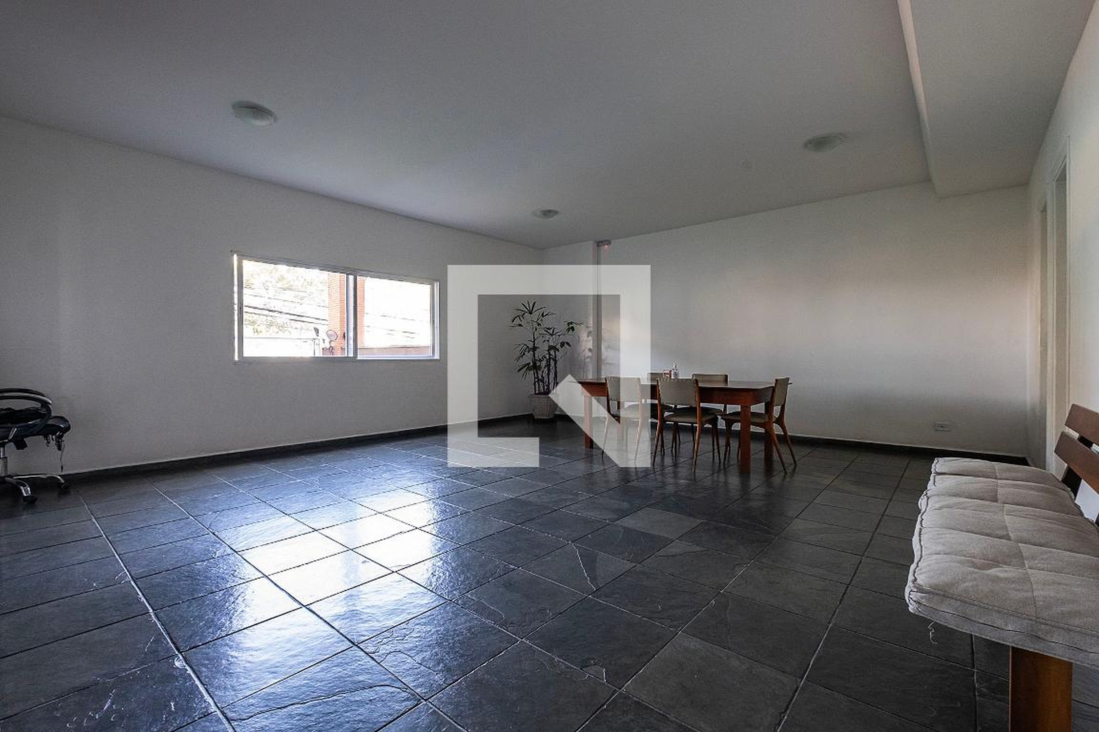 Área comum - Blanco