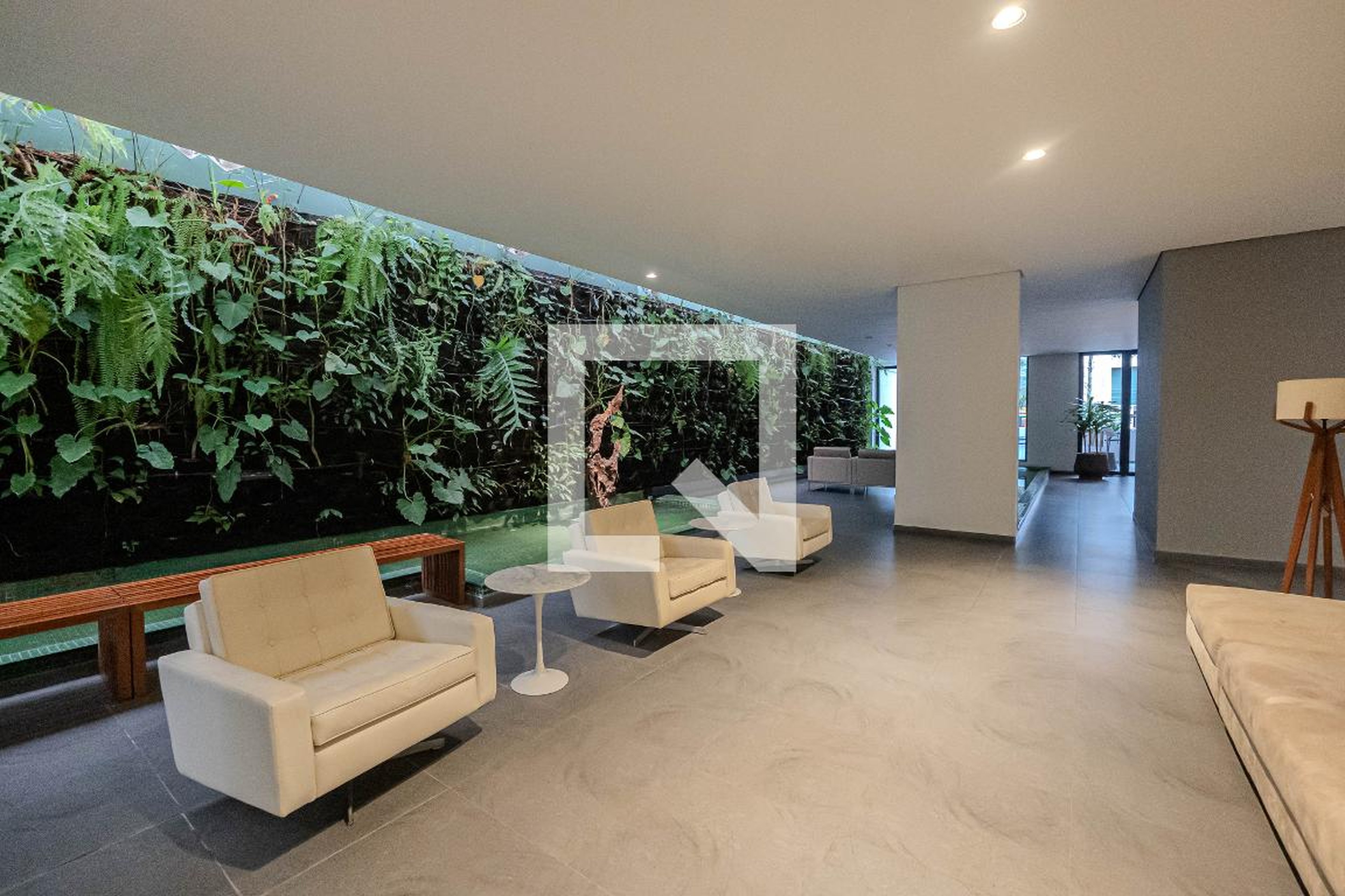 Hall de entrada - Edifício Roof Garden