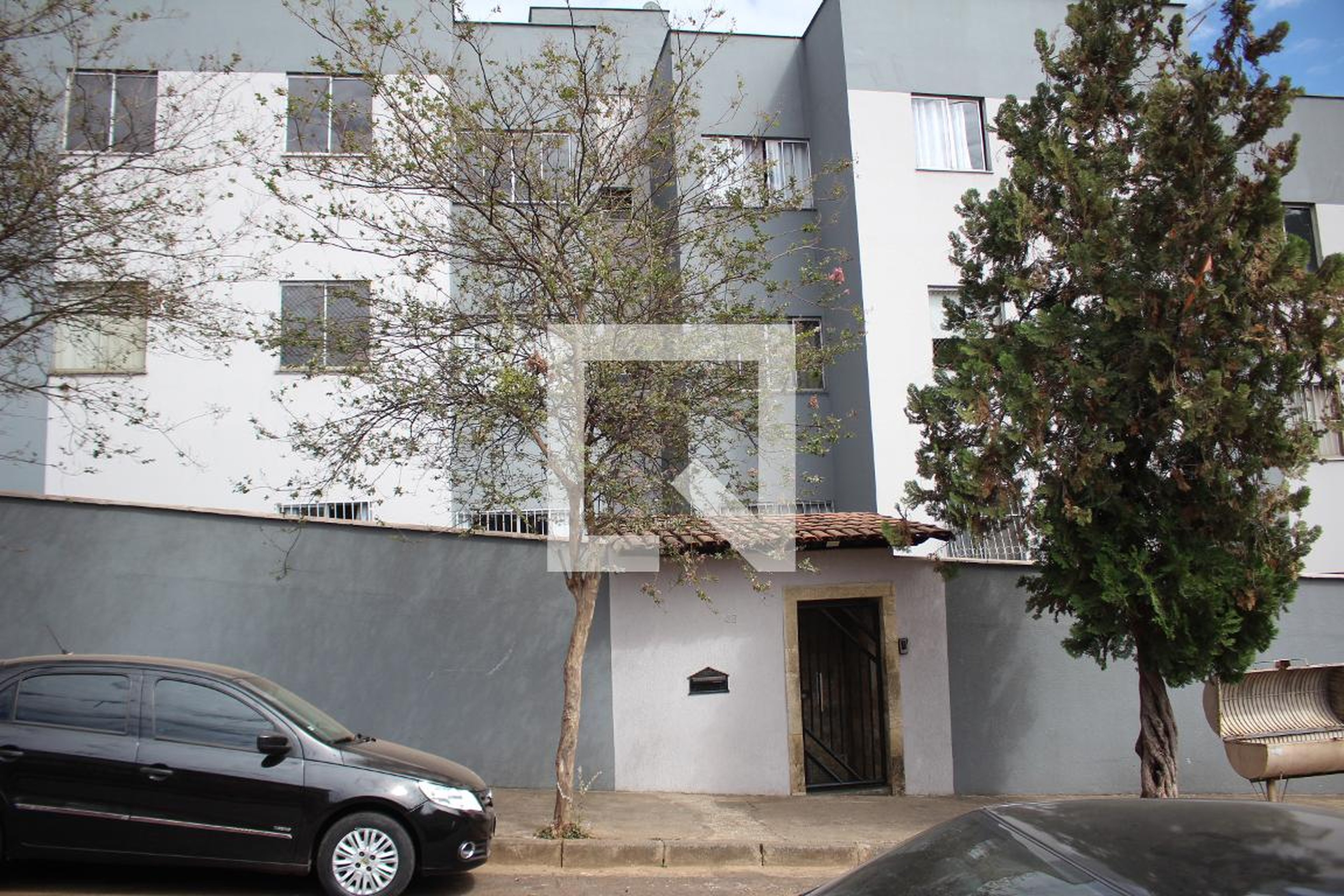 Fachada Condomínio em Rua dos Cometas, 47