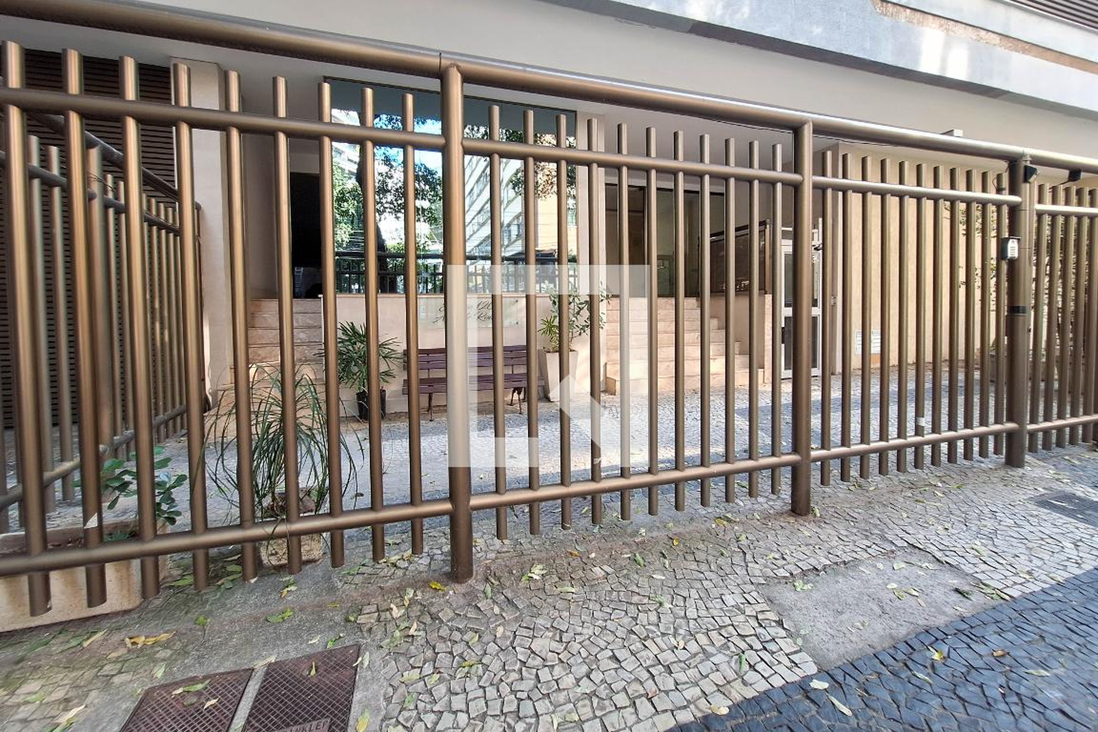 Fachada Edifício Auguste Rodin