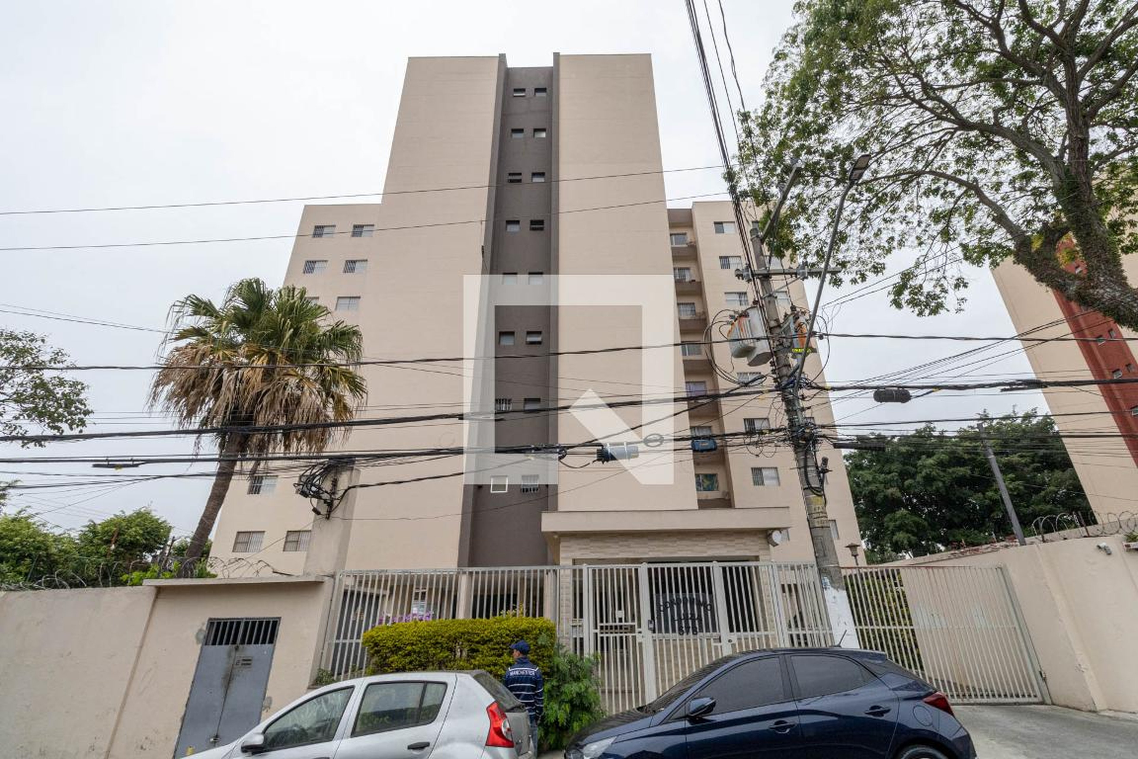 Fachada Condomínio em Rua Tiago Ferreira, 583