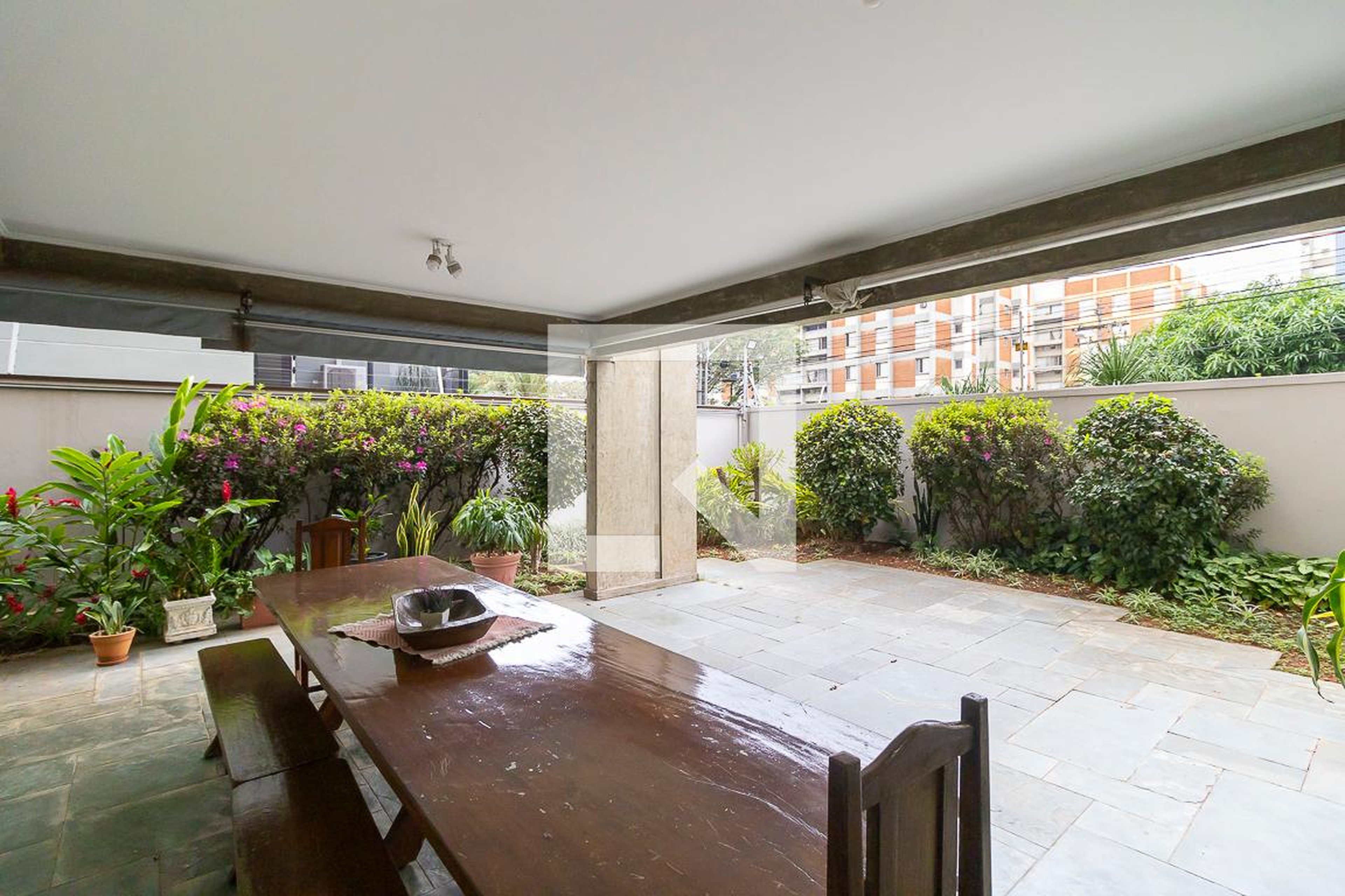 Área comum - Pedras Rubras