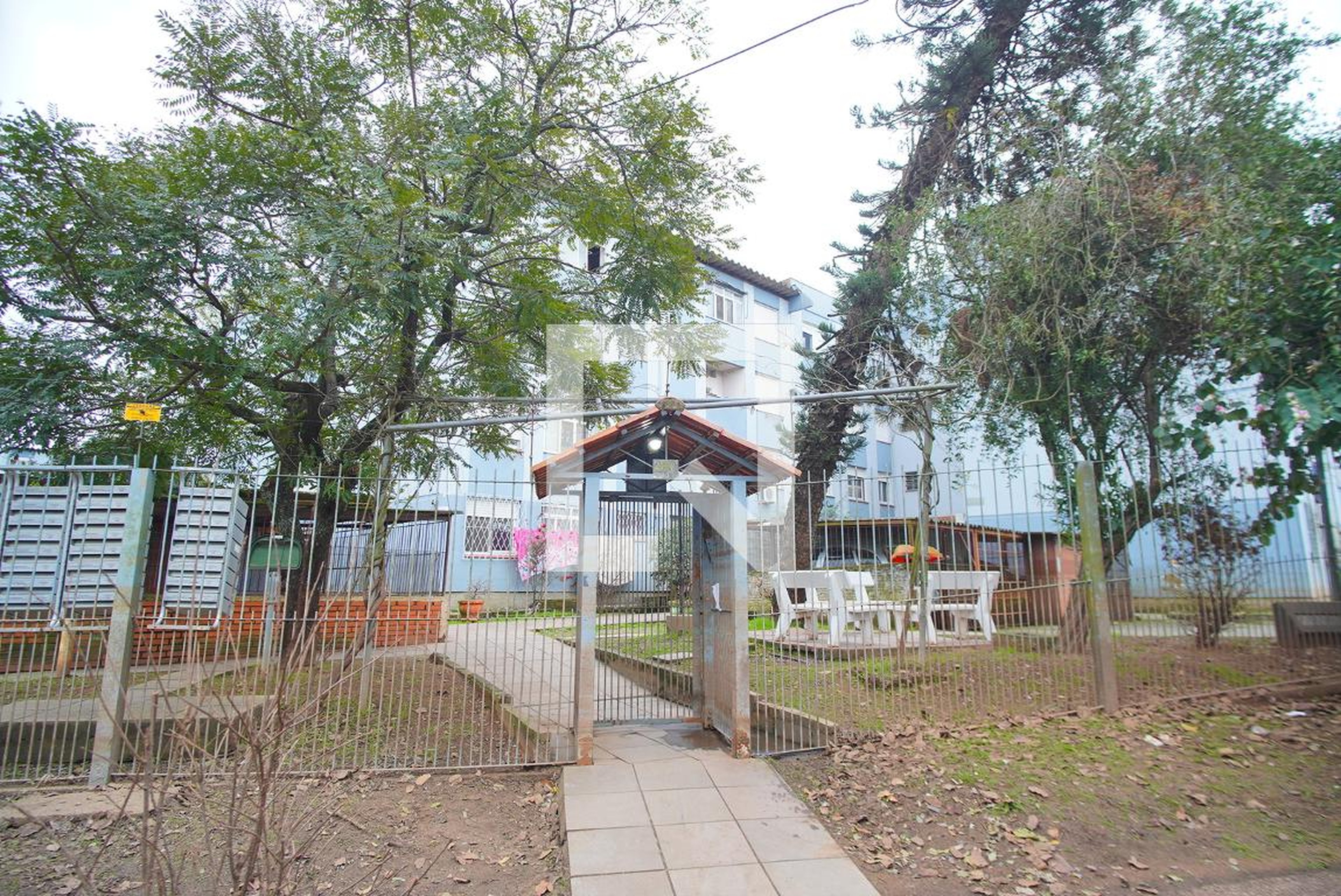 Fachada Condomínio em Rua Engenheiro Alexandre Martins da Rosa, 260