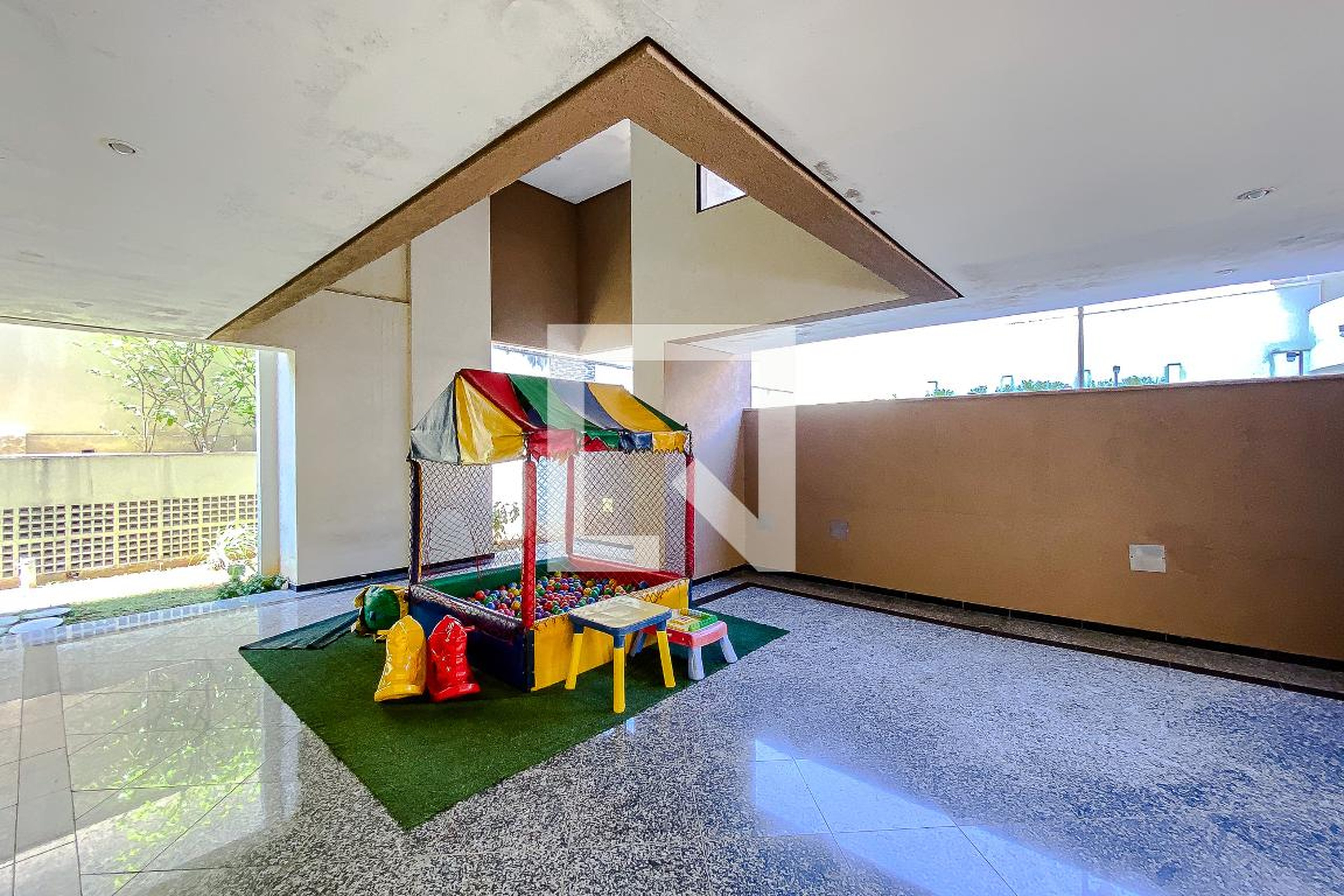 Brinquedoteca - Terra  Nostra Iv