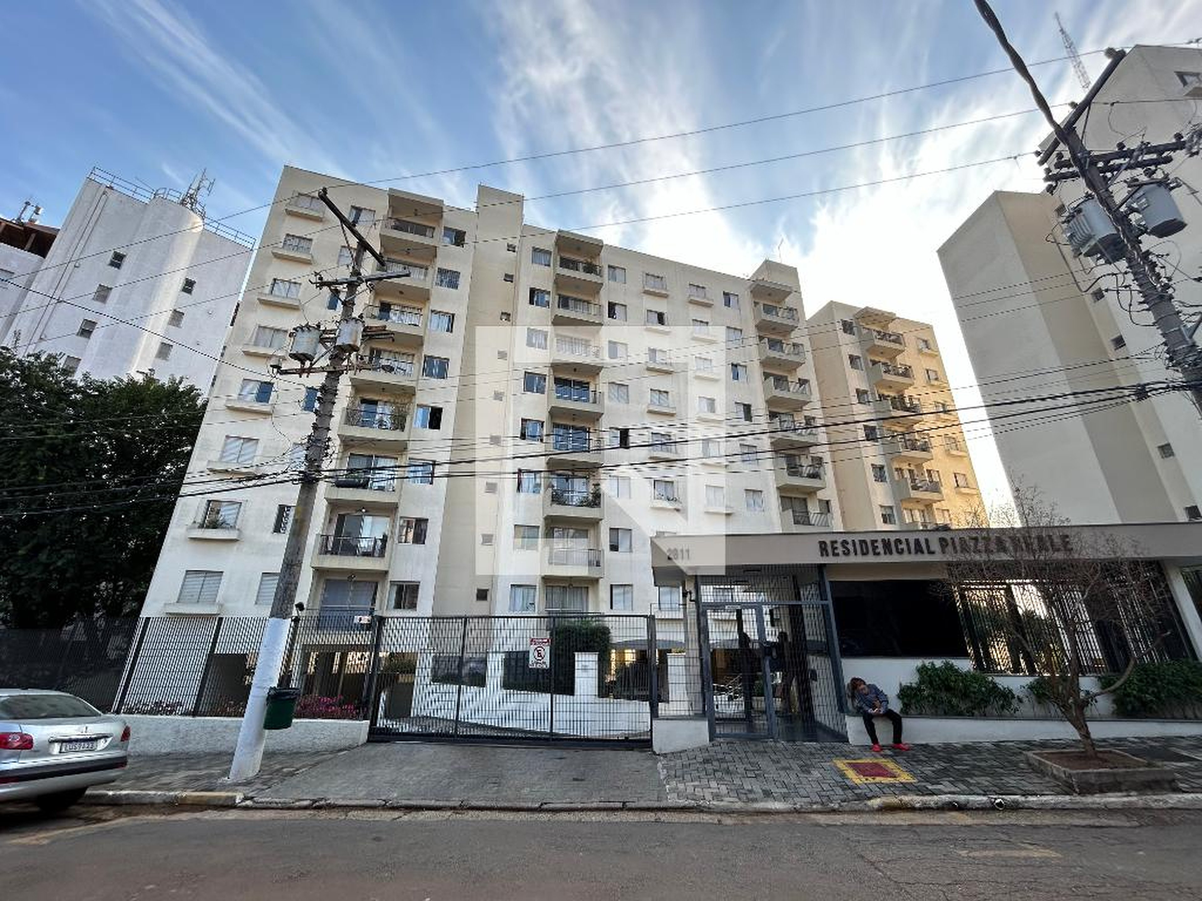 Fachada do Prédio Condomínio Piazza Reale