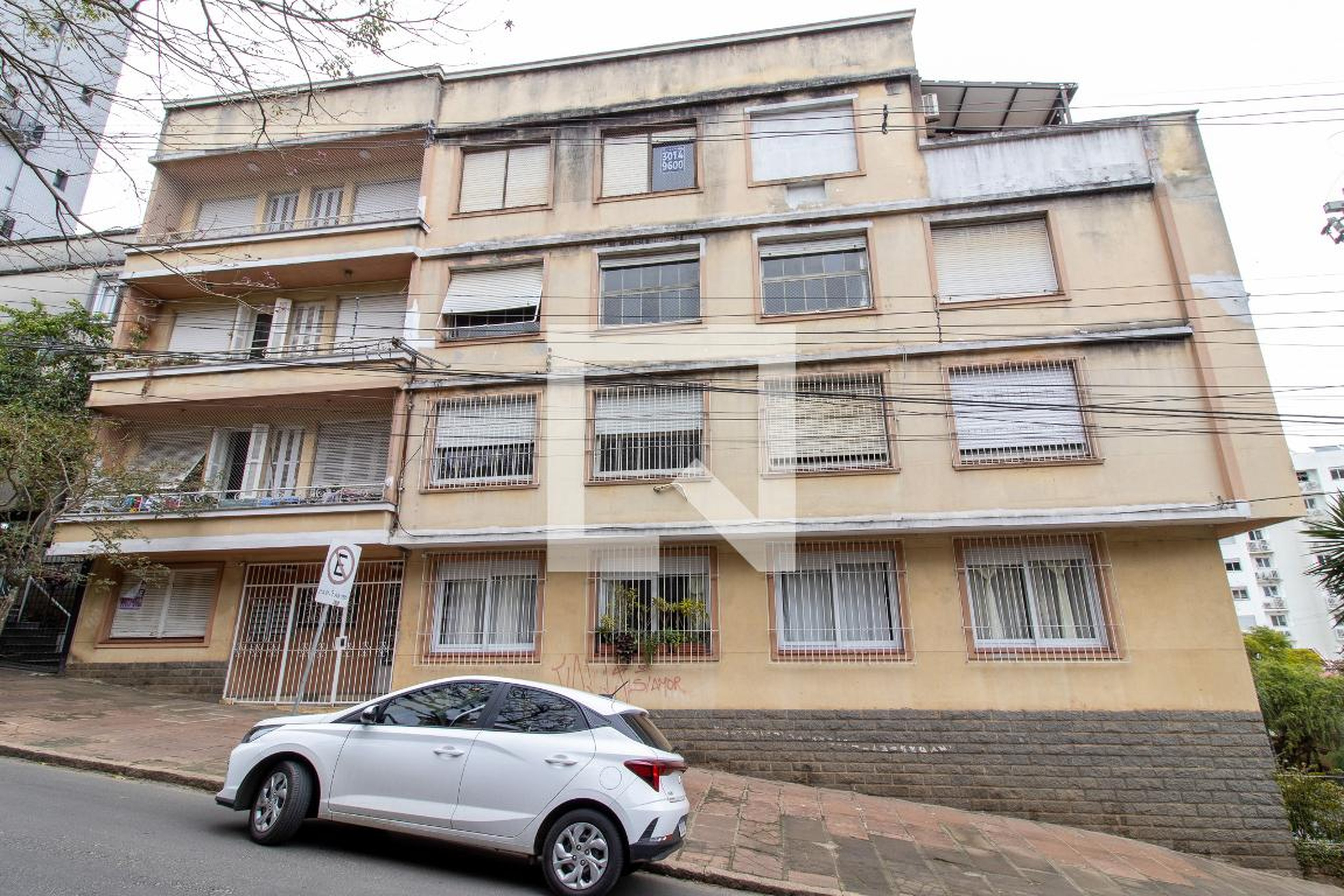 Fachada Condomínio em Rua Professor Álvaro Alvim, 445