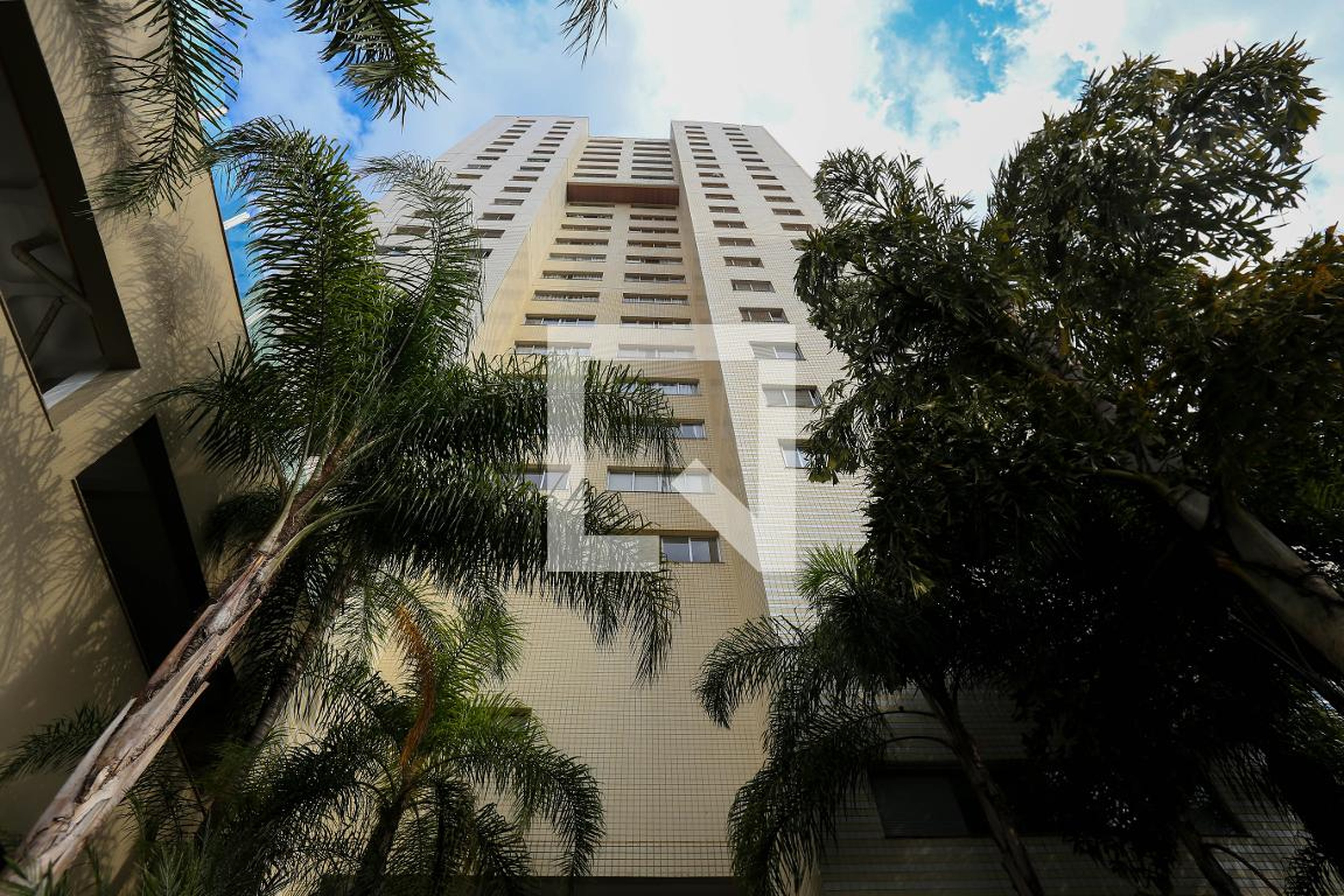 Fachada Edifício Serra dos Manacas