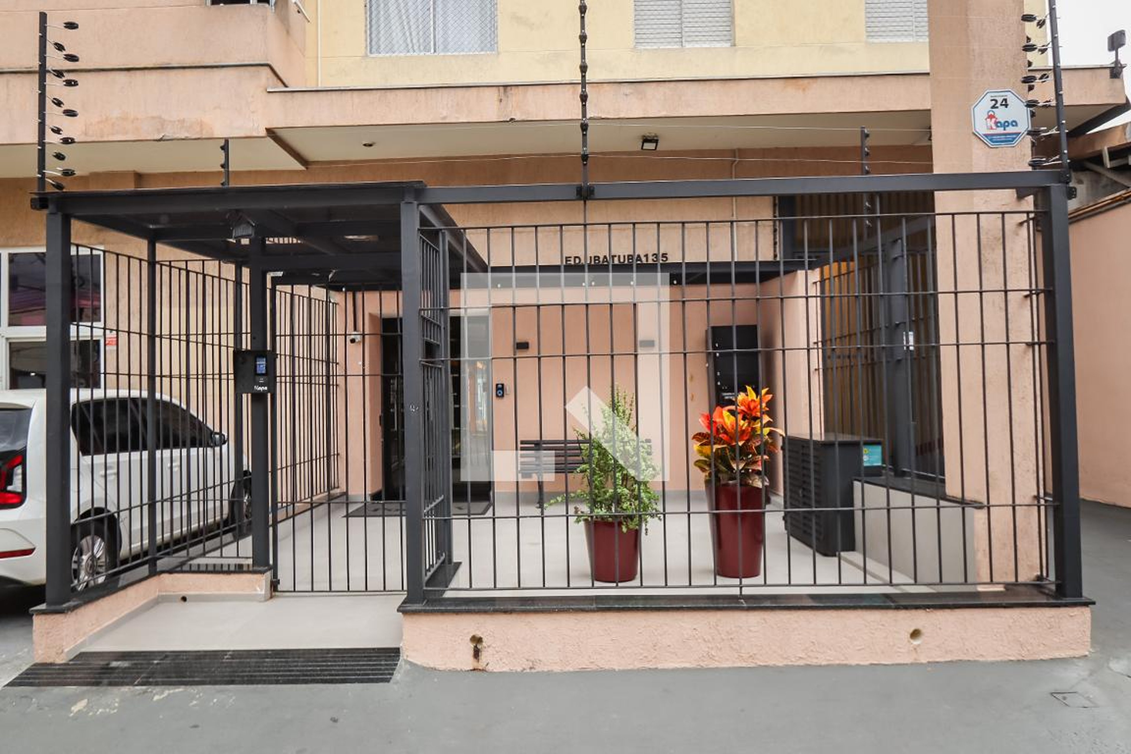 Fachada do Prédio Condomínio Ubatuba