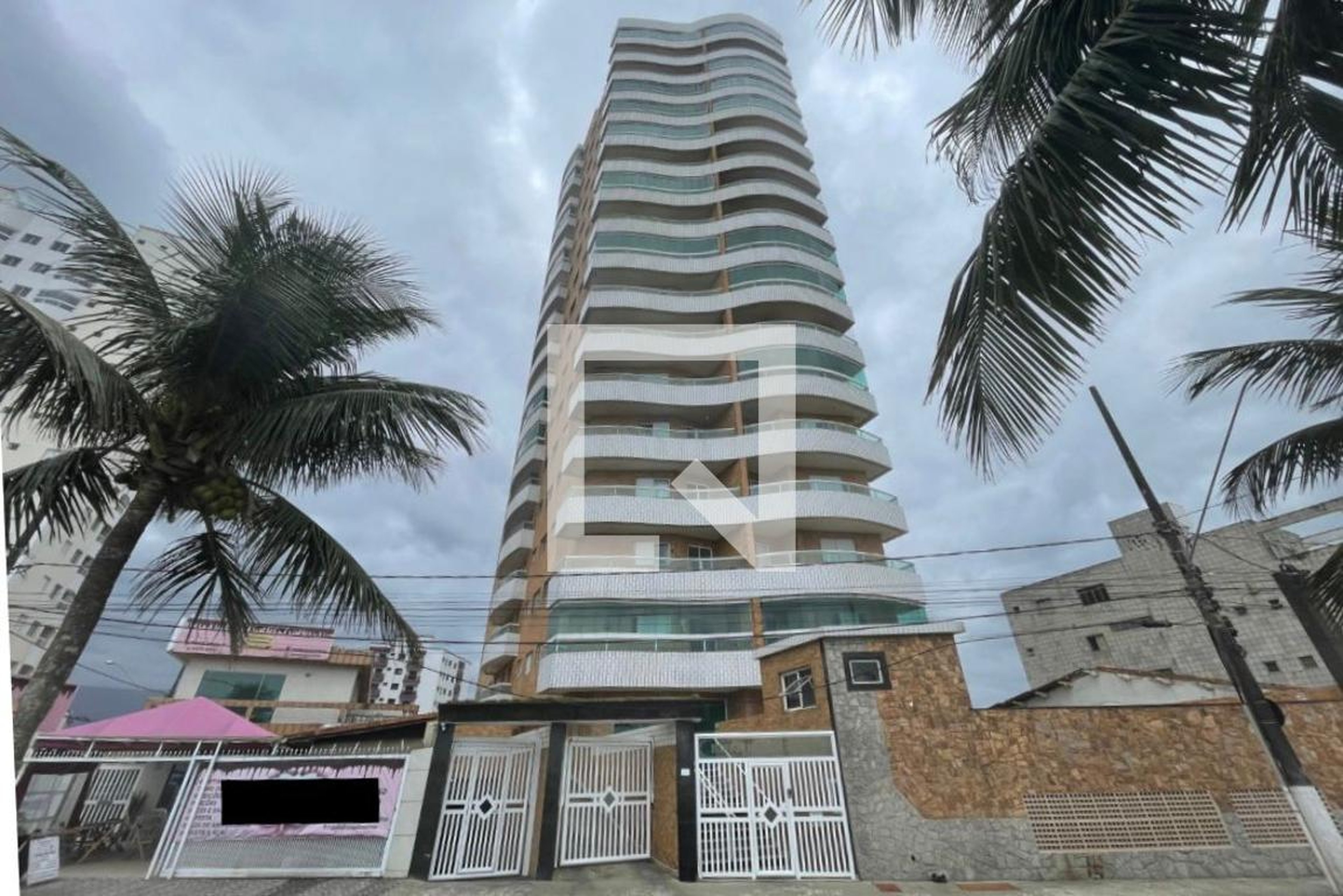 Fachada Condomínio Mirza