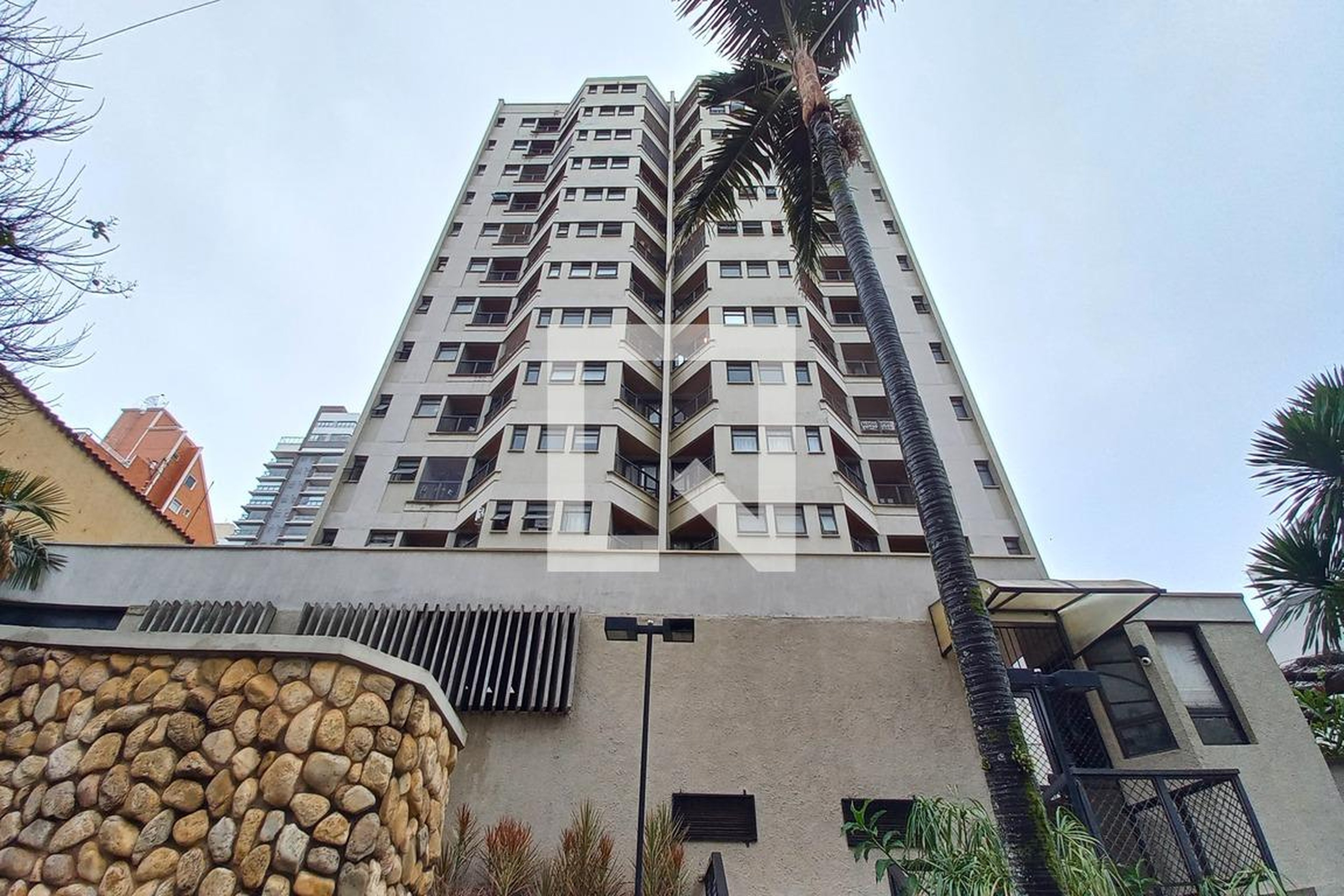 Fachada do Prédio Condomínio Araponga