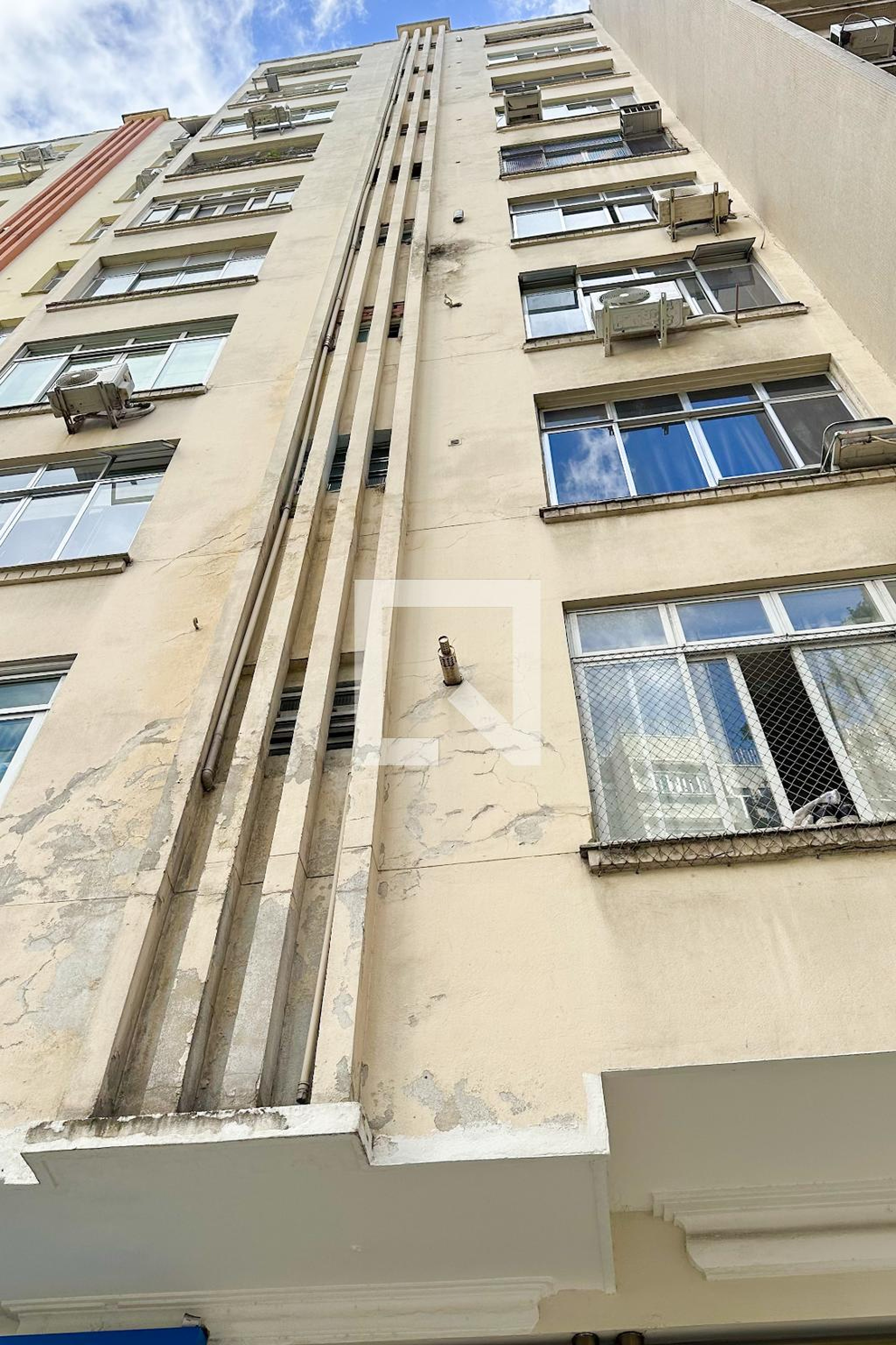 Fachada Condomínio em Rua Barata Ribeiro, 618