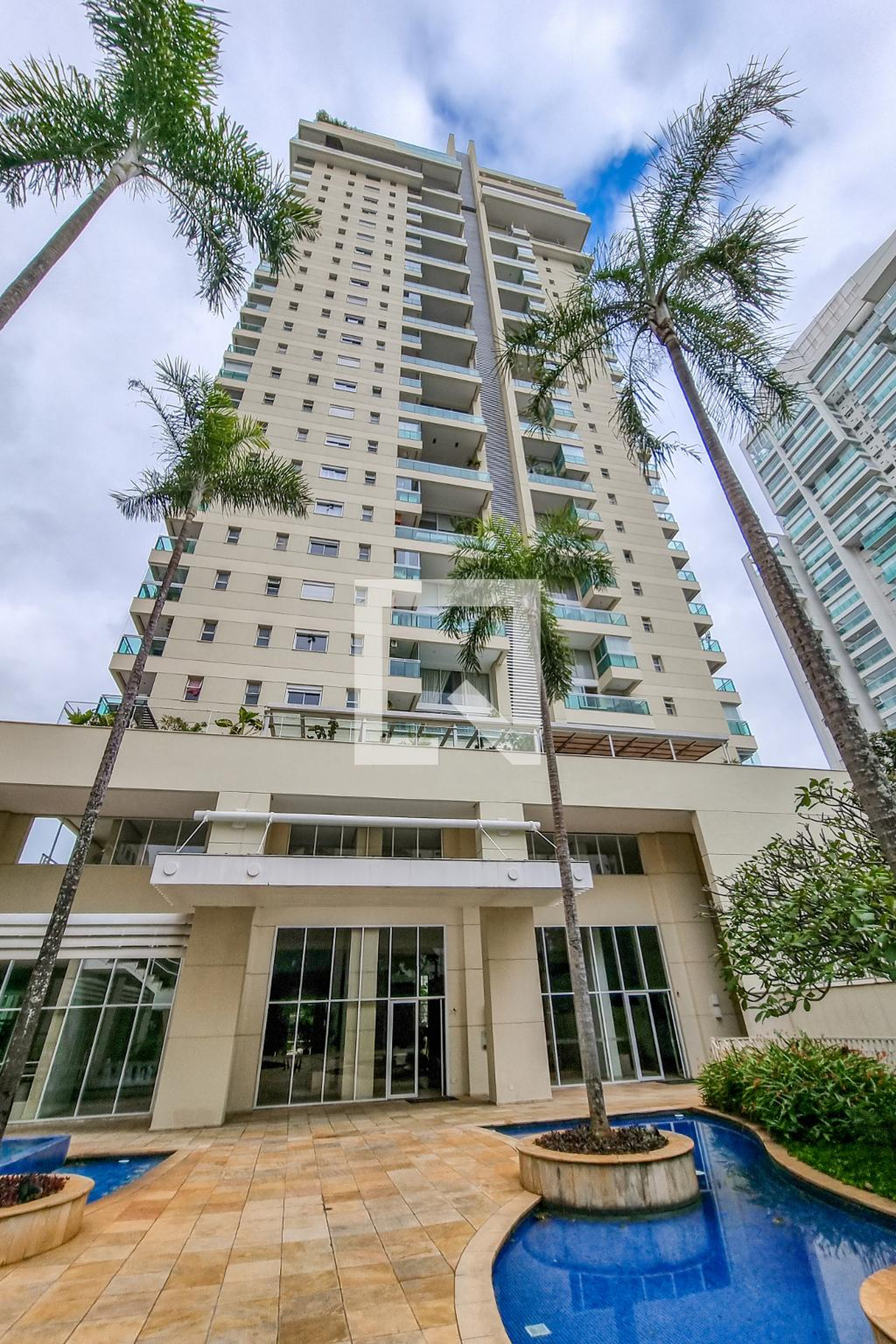 Fachada Condomínio Fascination Penthouses