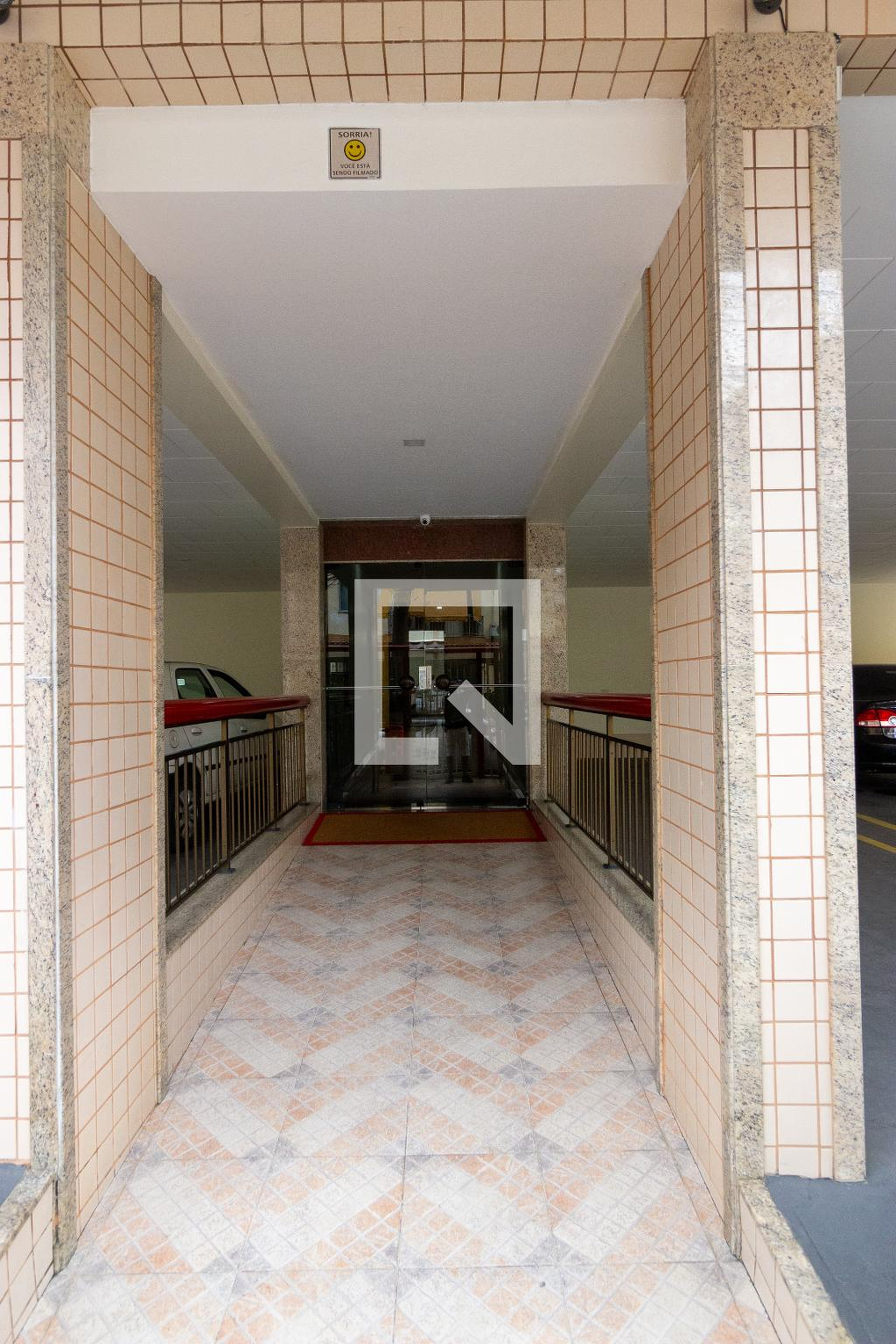 Entrada do prédio - Tania Maria