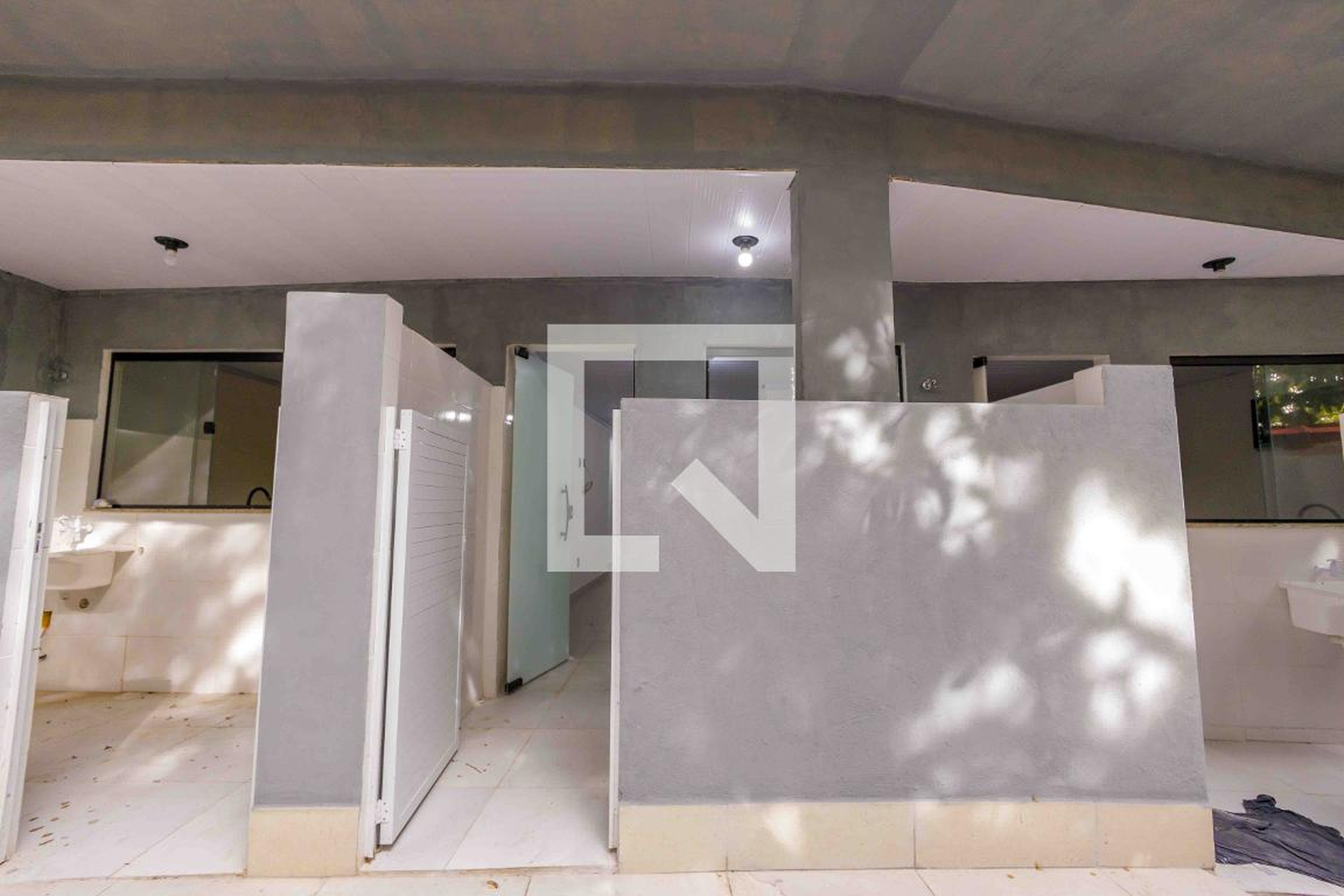 Entrada Condomínio em Estrada do Pontal, 4159