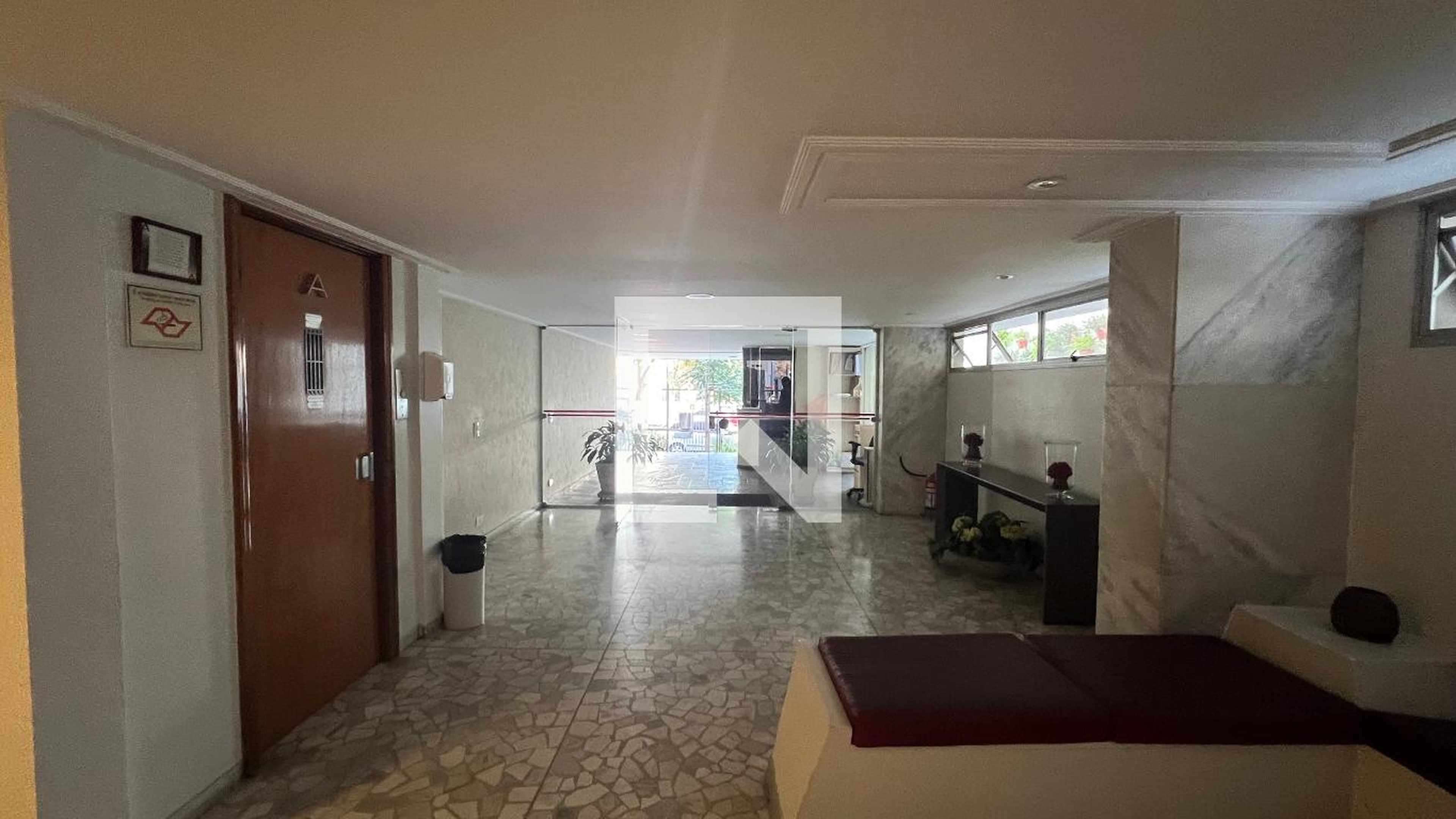 Hall de entrada - Edifício Paula
