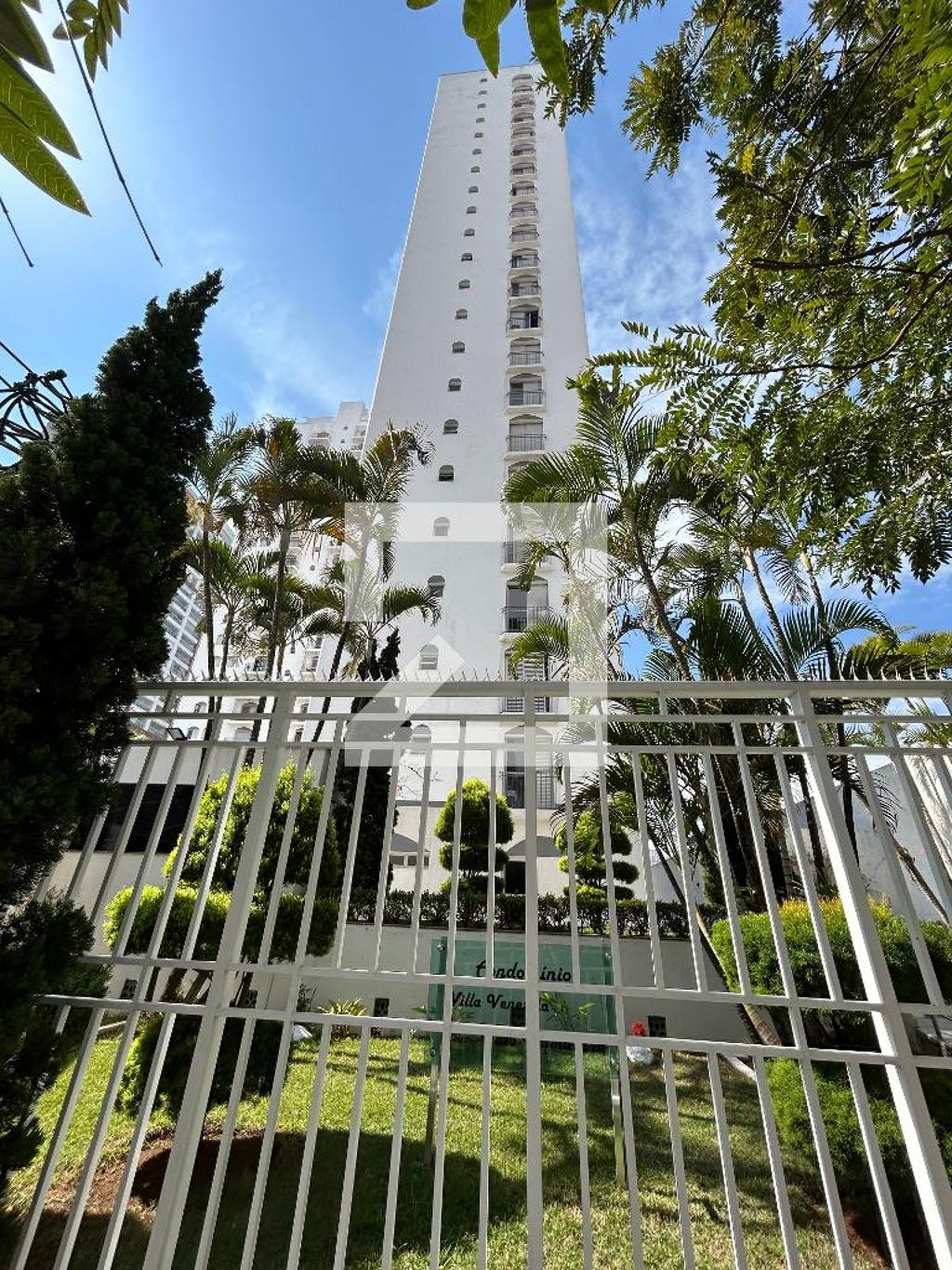 Fachada do Prédio Condomínio Venézia