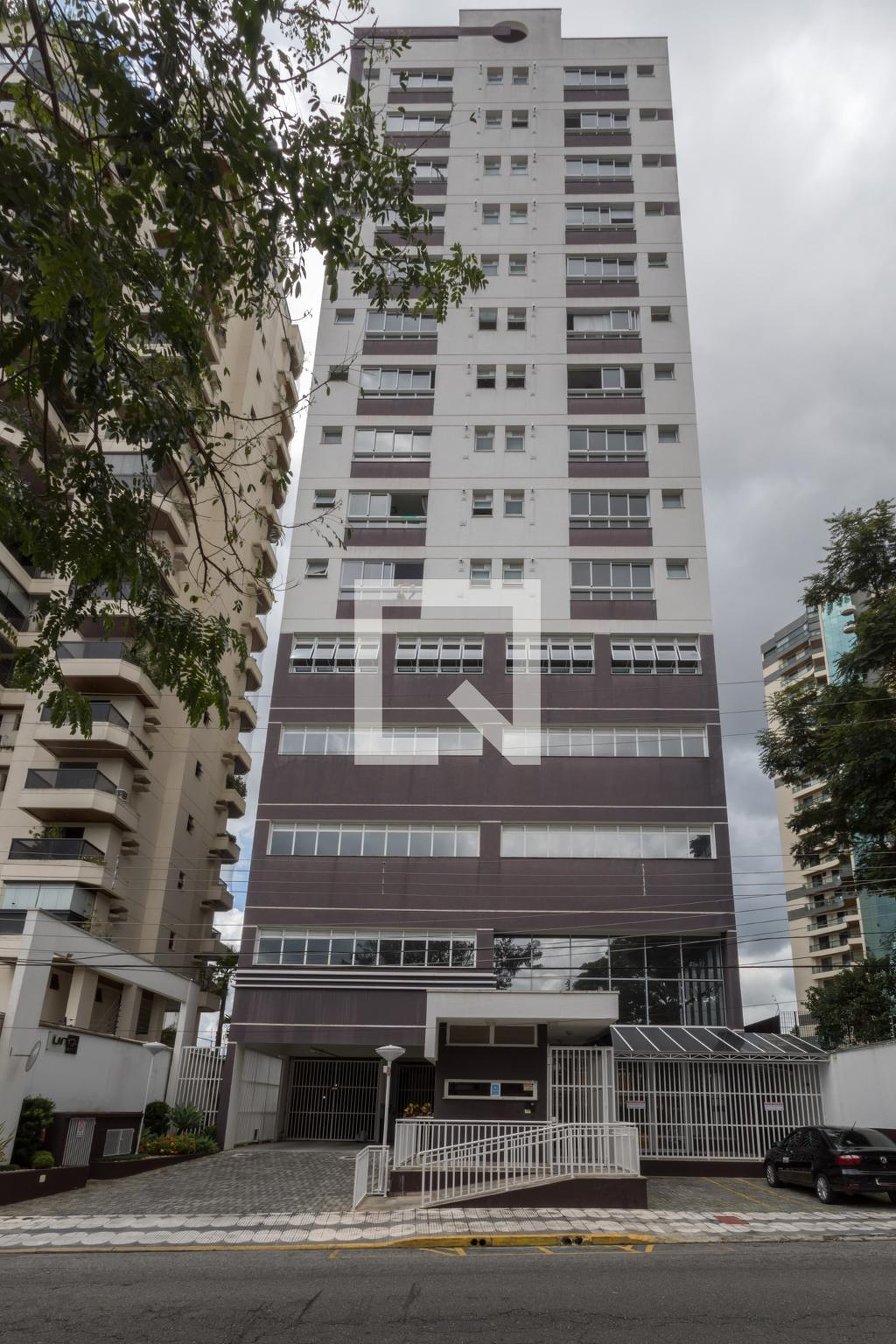 Fachada do Prédio Condomínio UNO Loft
