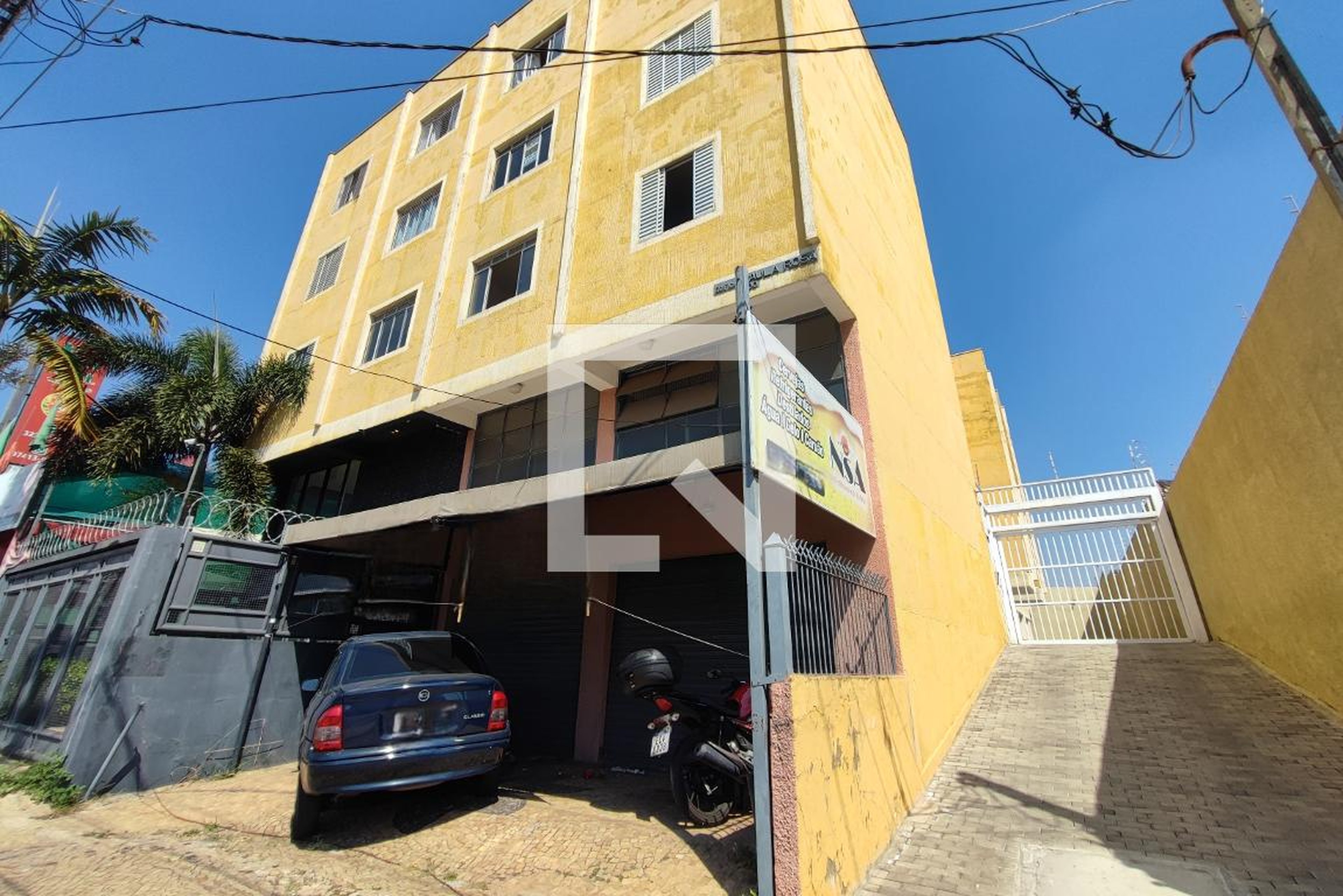 Fachada do Condomínio Condomínio Paula Rosa - Ponte Preta