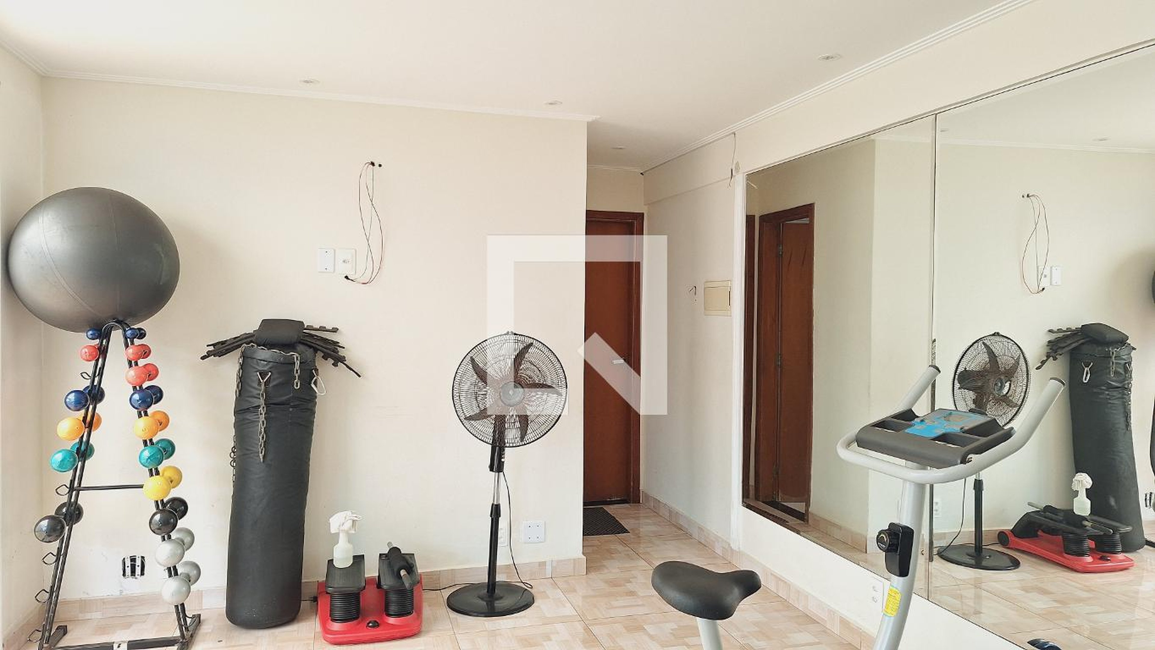 Academia - Ilhas do Leste