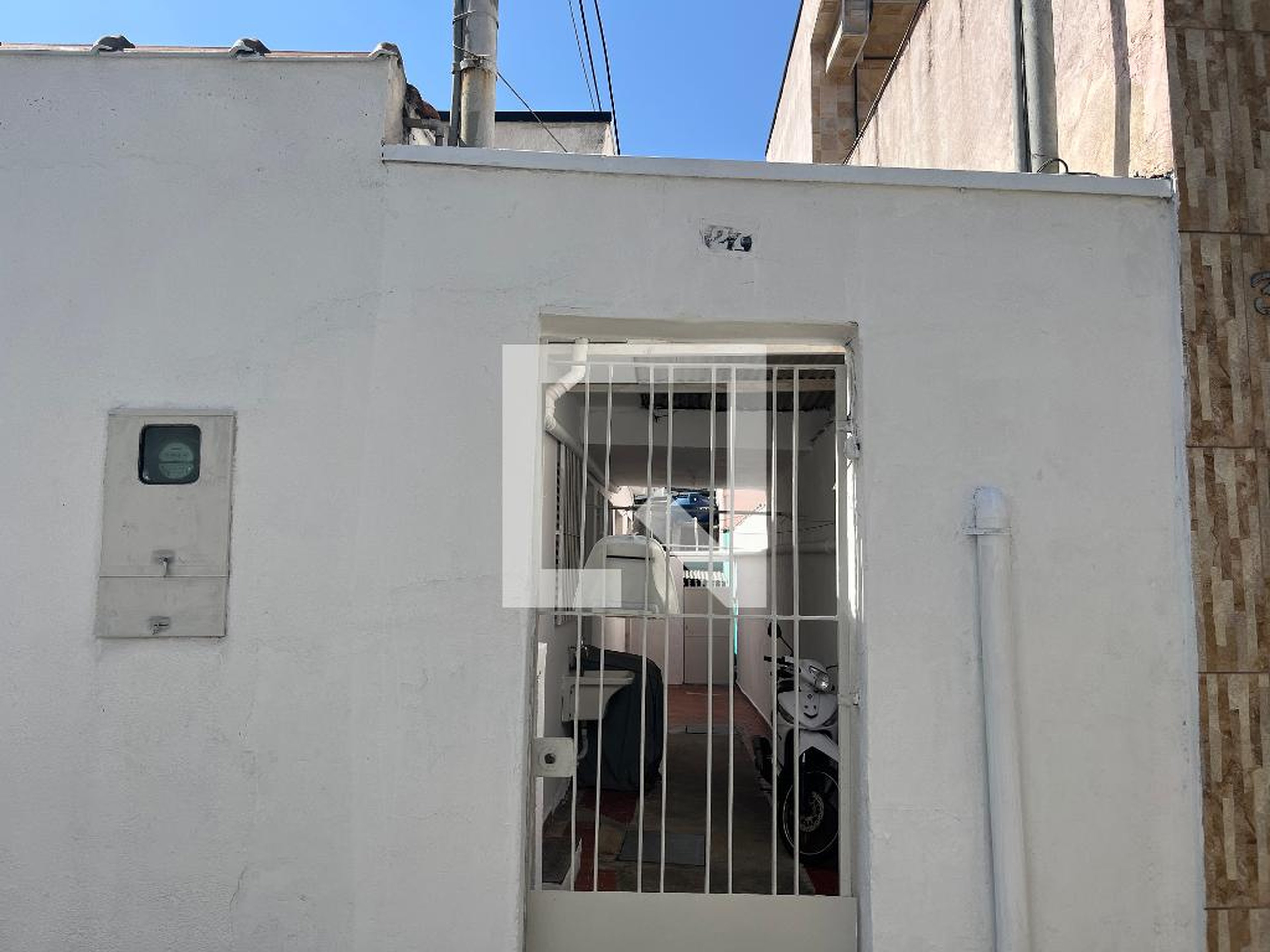 Fachada Condomínio em Rua Alcatraz, 27