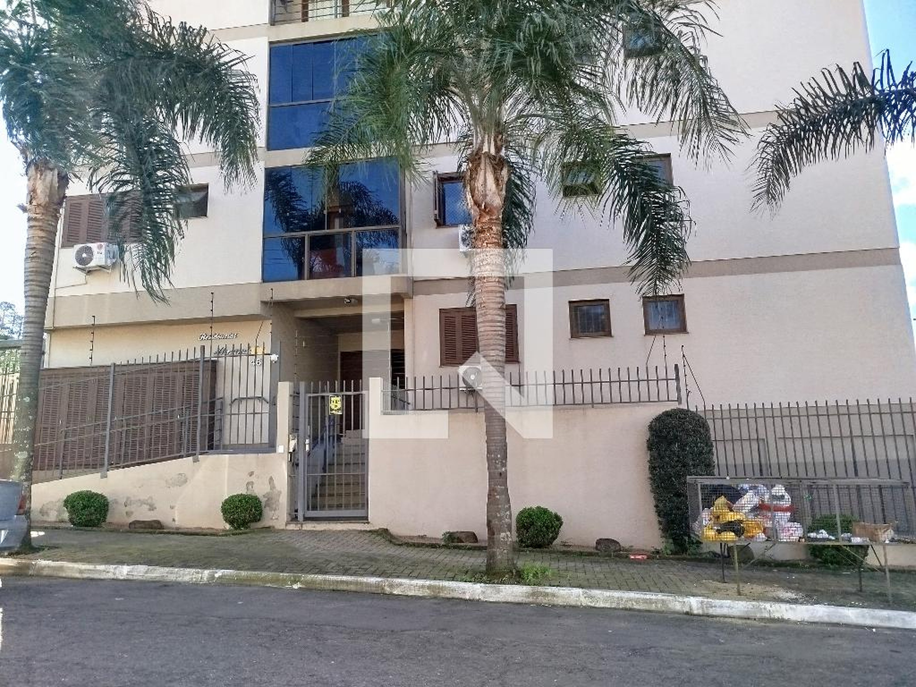 Fachada Condomínio em Rua São Carlos, 46