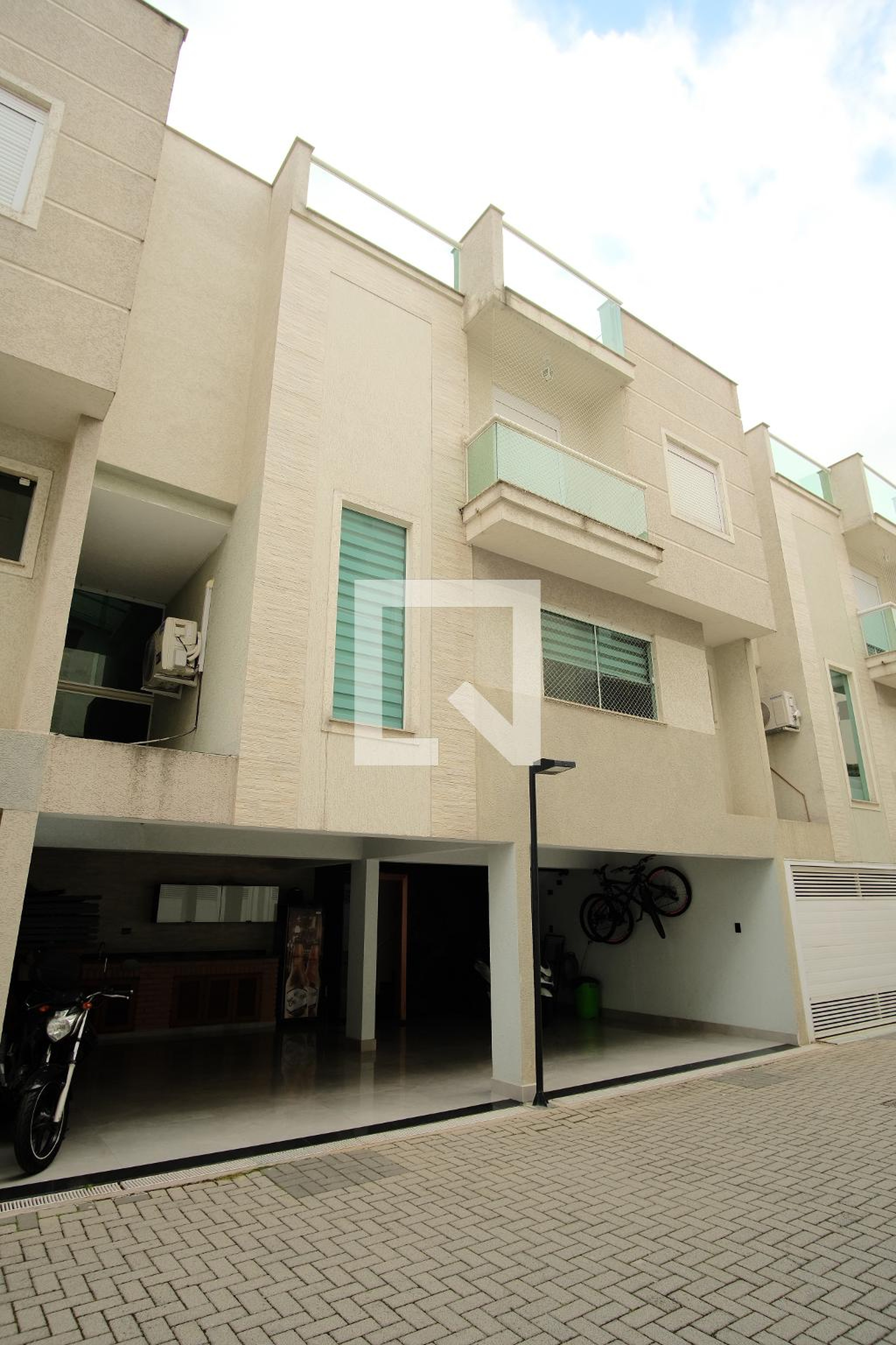 Fachada Residencial Village Sofia