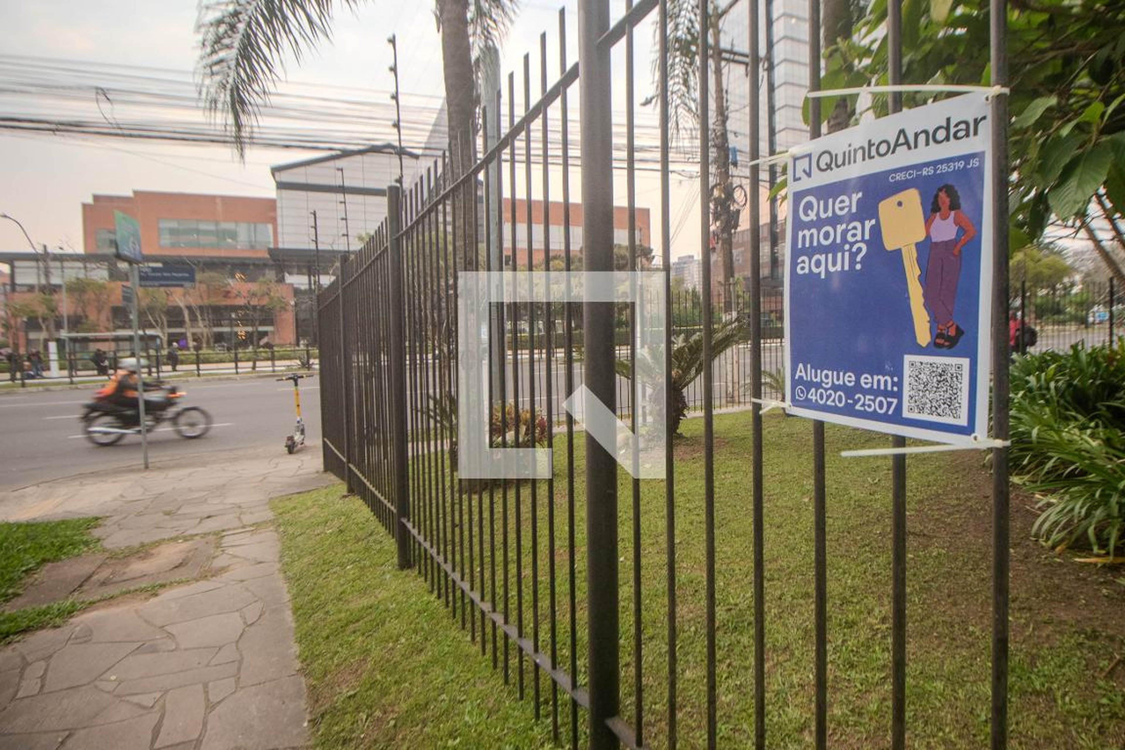 Fachada Condomínio Parque Iguatemi