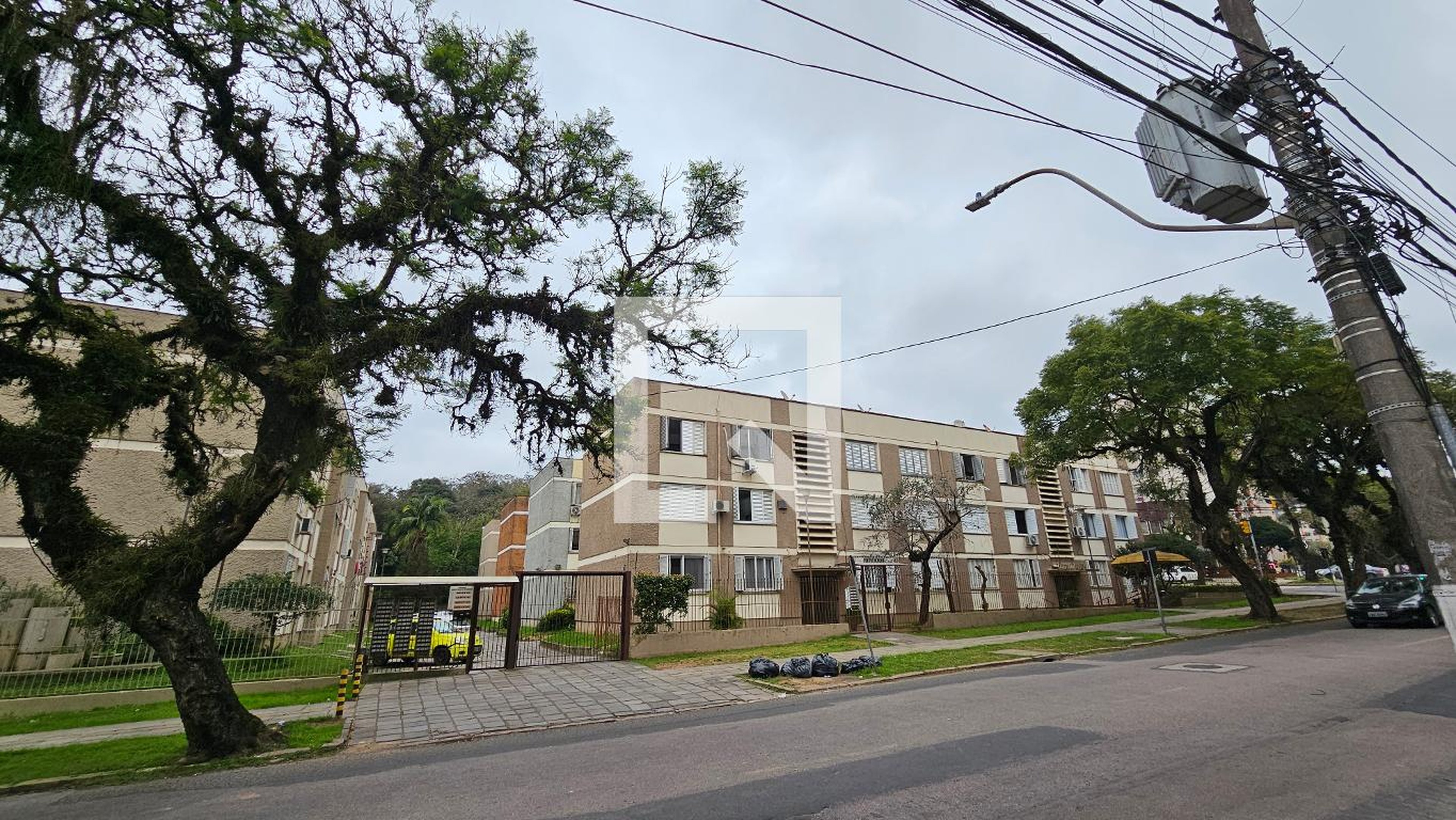 Fachada Condomínio em Rua Anita Garibaldi, 2547