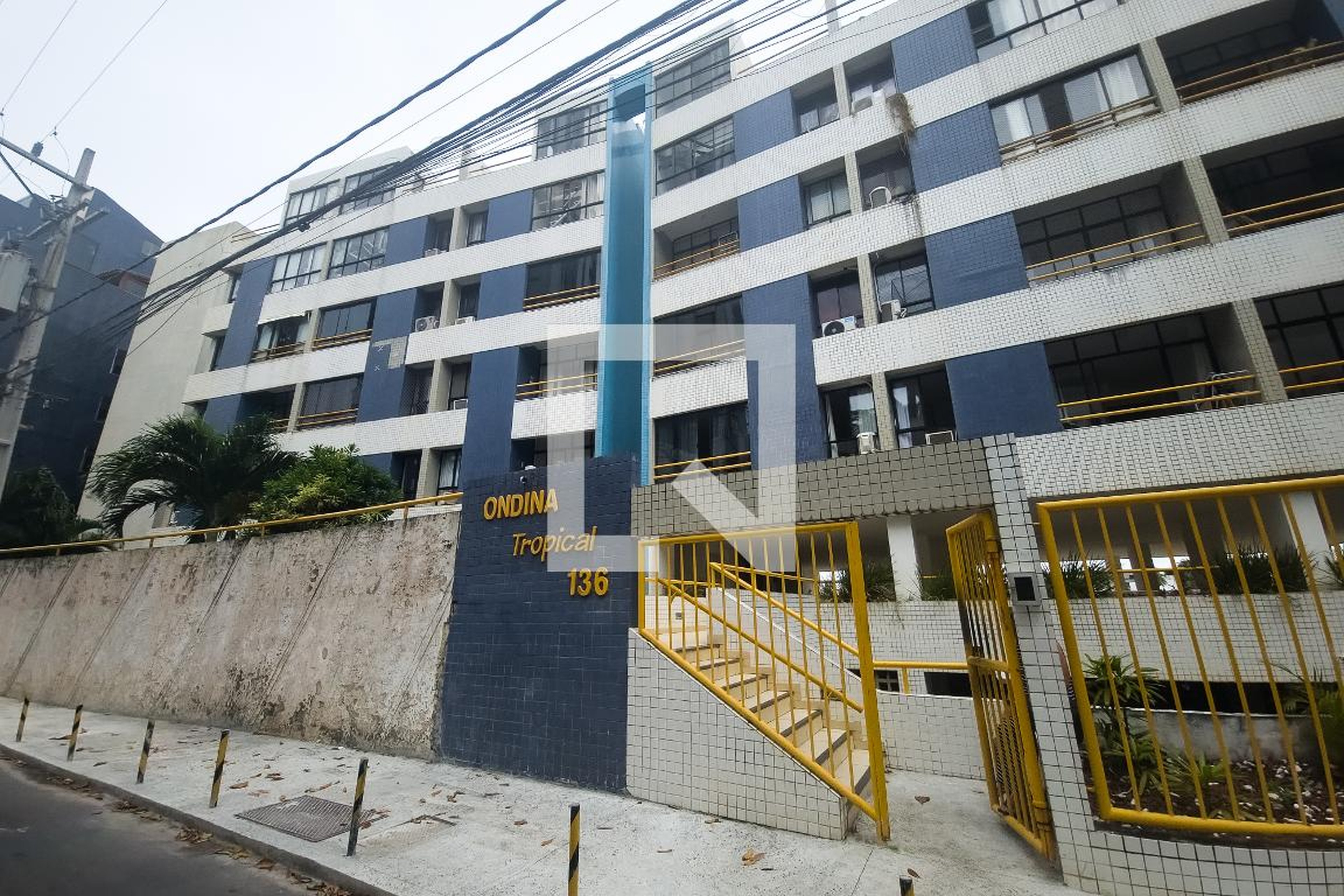 Fachada Edifício Ondina Tropical
