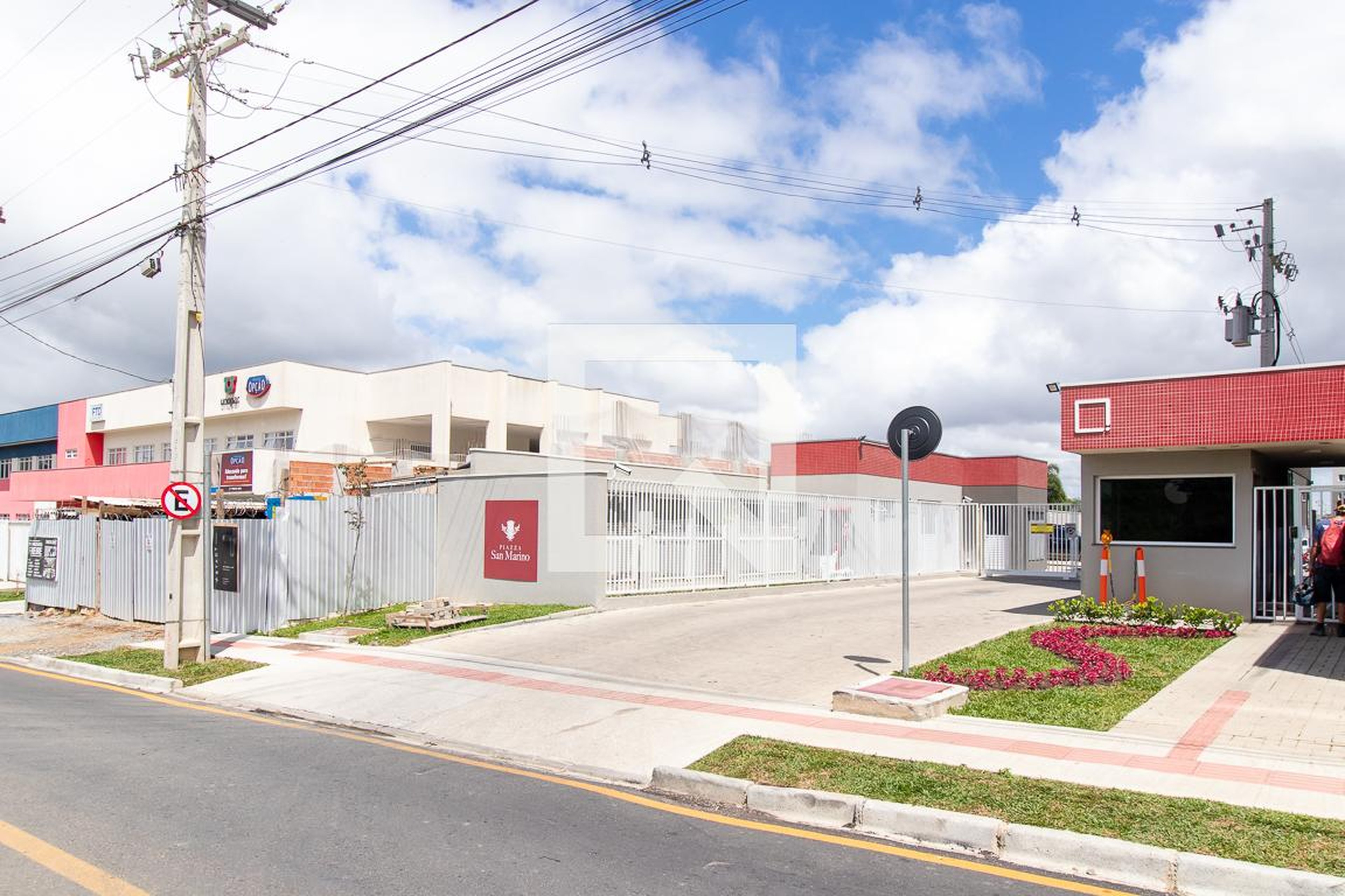 Fachada Condomínio Piazza San Marino