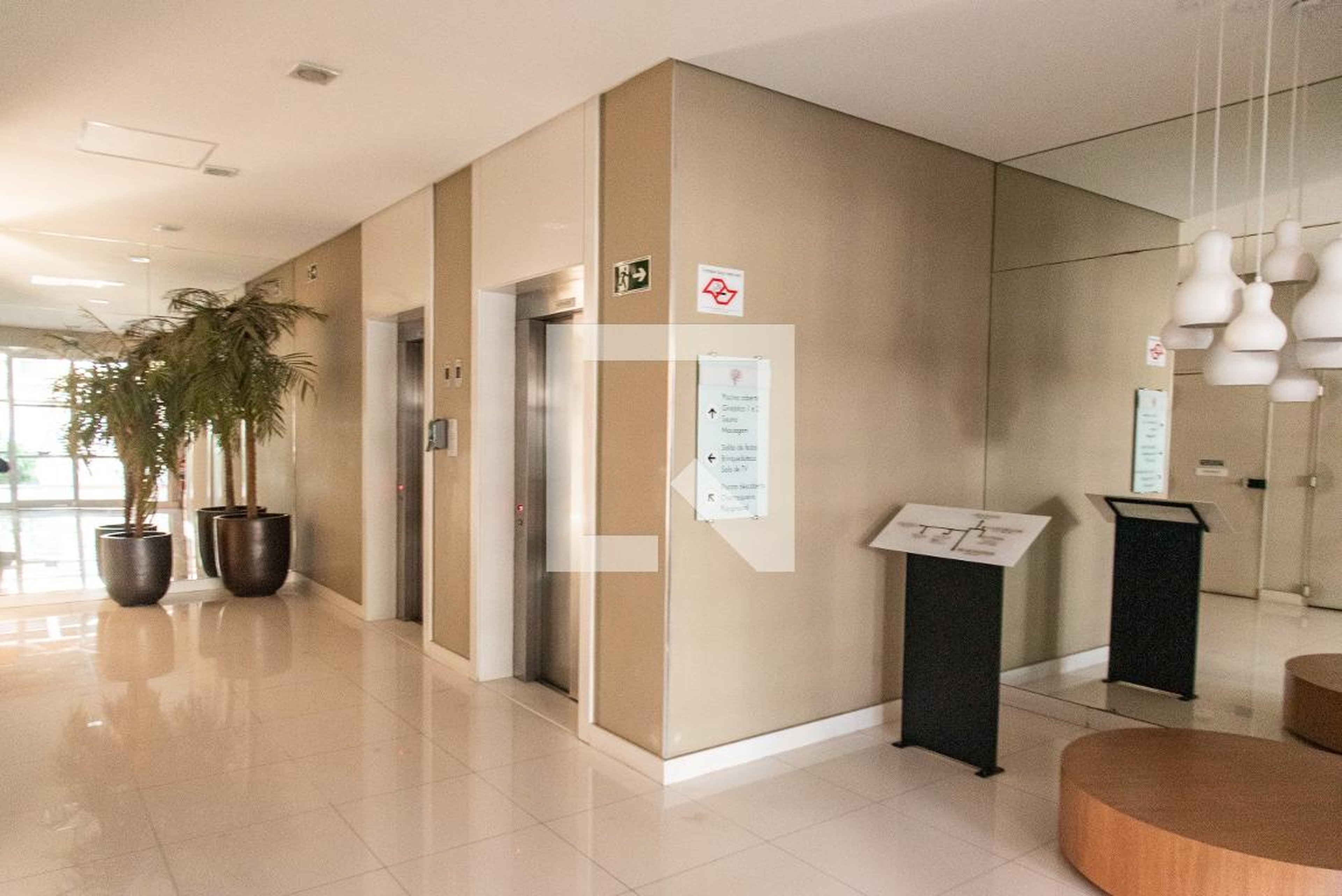 Hall de entrada - Petit Vila Mariana