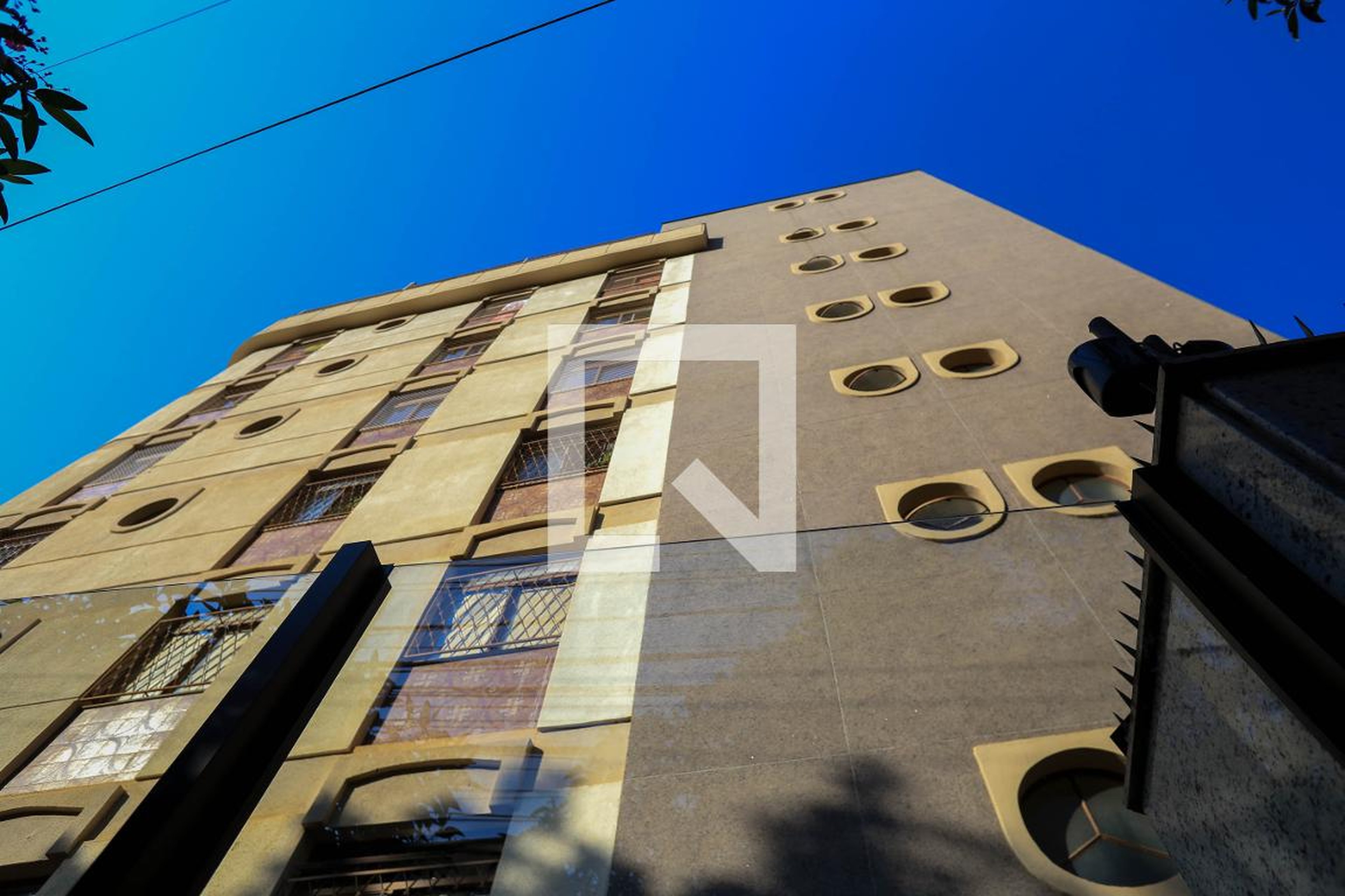 Fachada Edifício Francisco de Albuquerque R Bessa