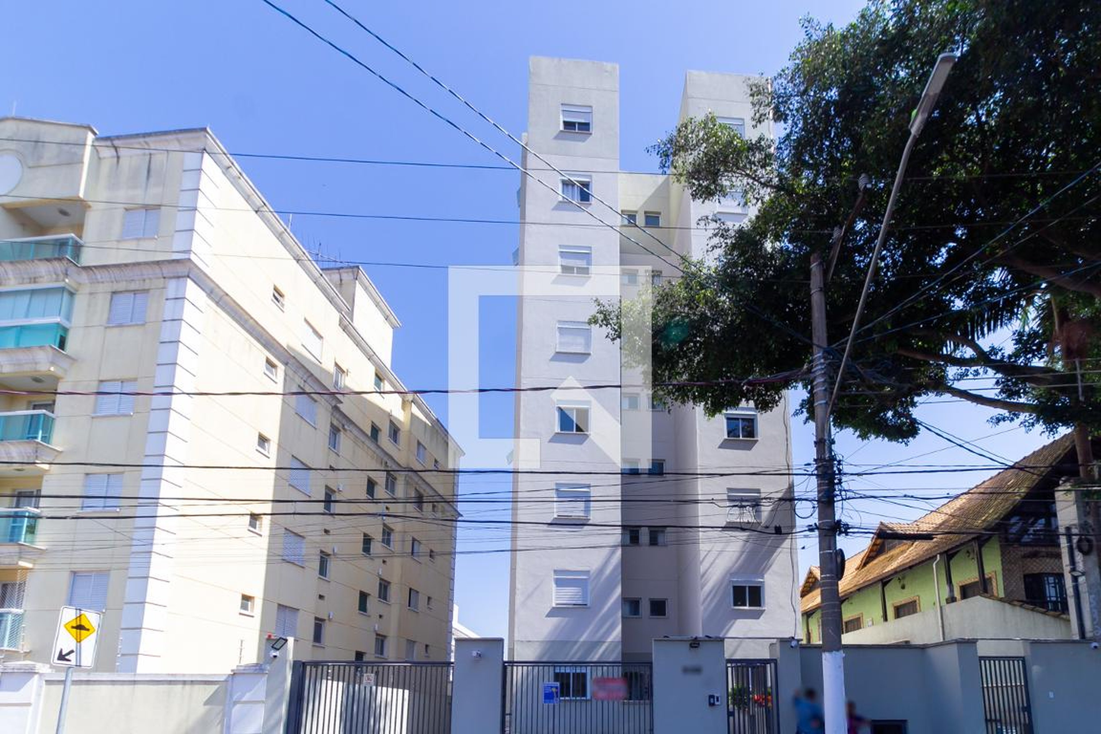 Fachada Condomínio Vila Alpes