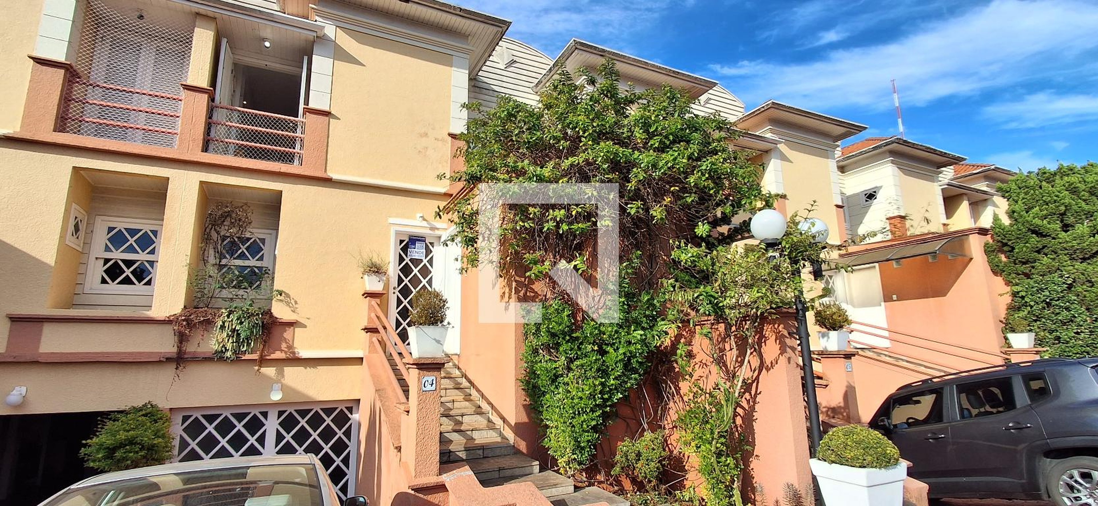 Fachada Condomínio em Avenida Guido Aliberti, 4445