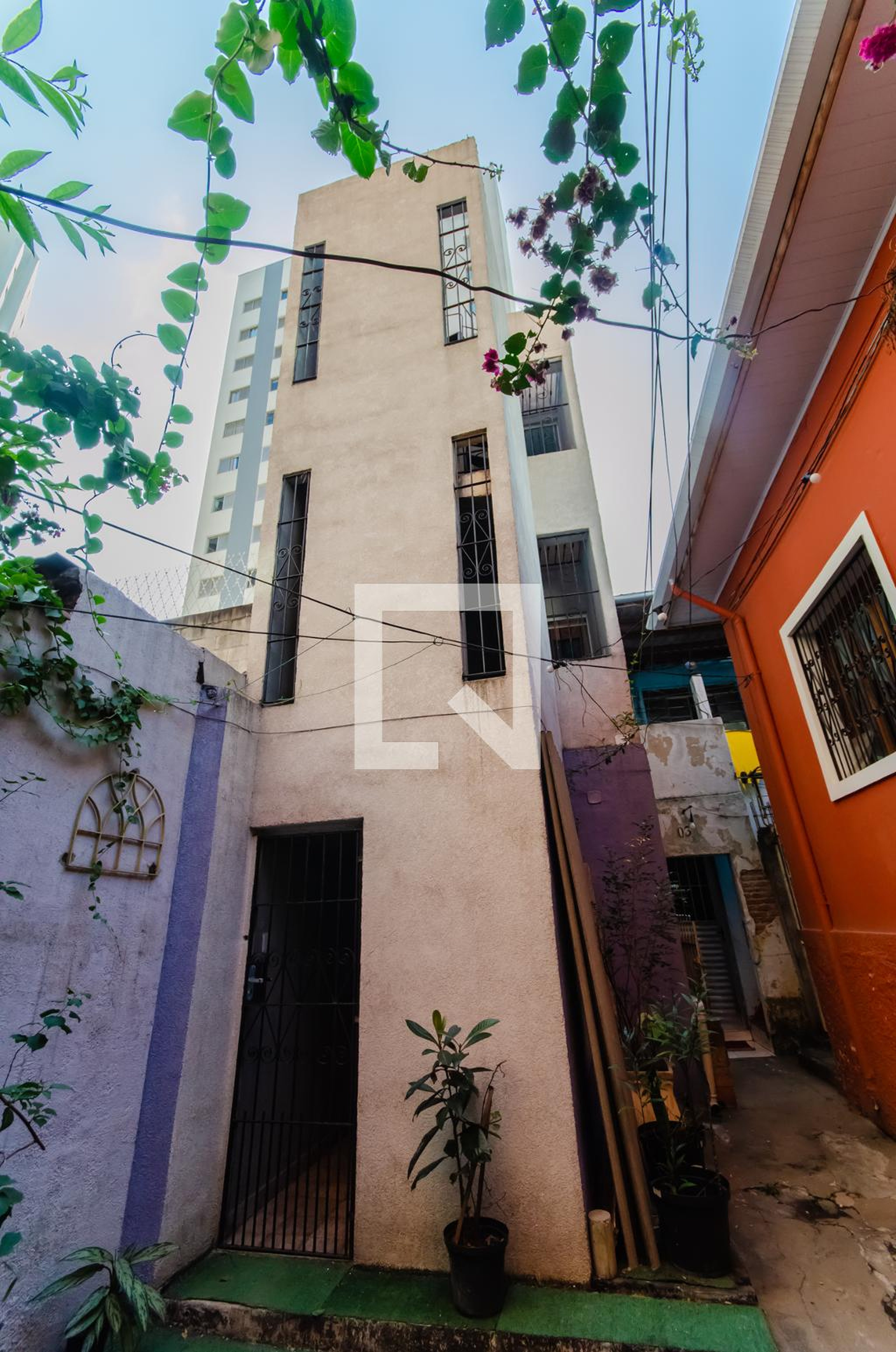 Fachada do Prédio Condomínio em Rua Joaquim Távora, 967