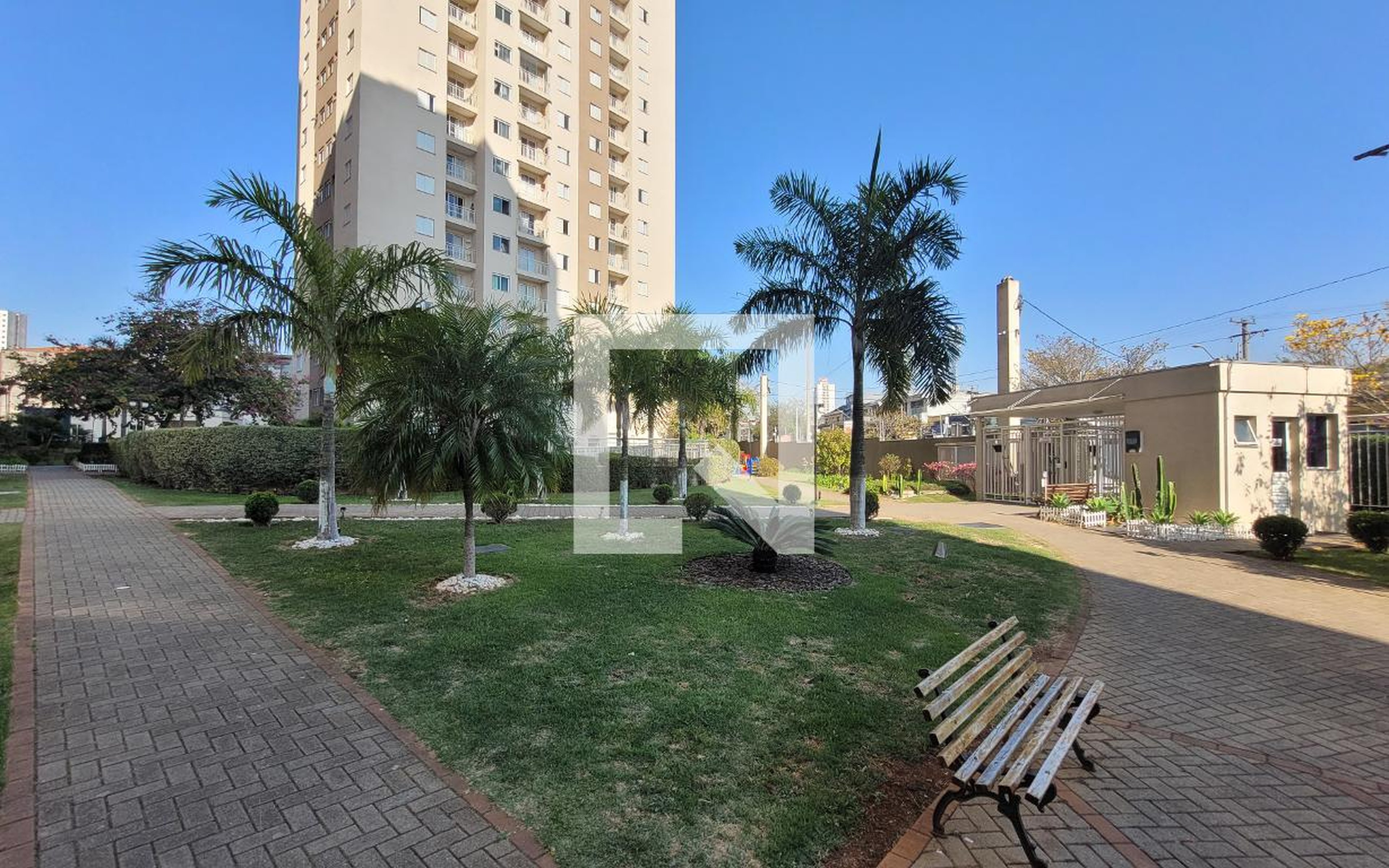 Area externa - Square Garden I