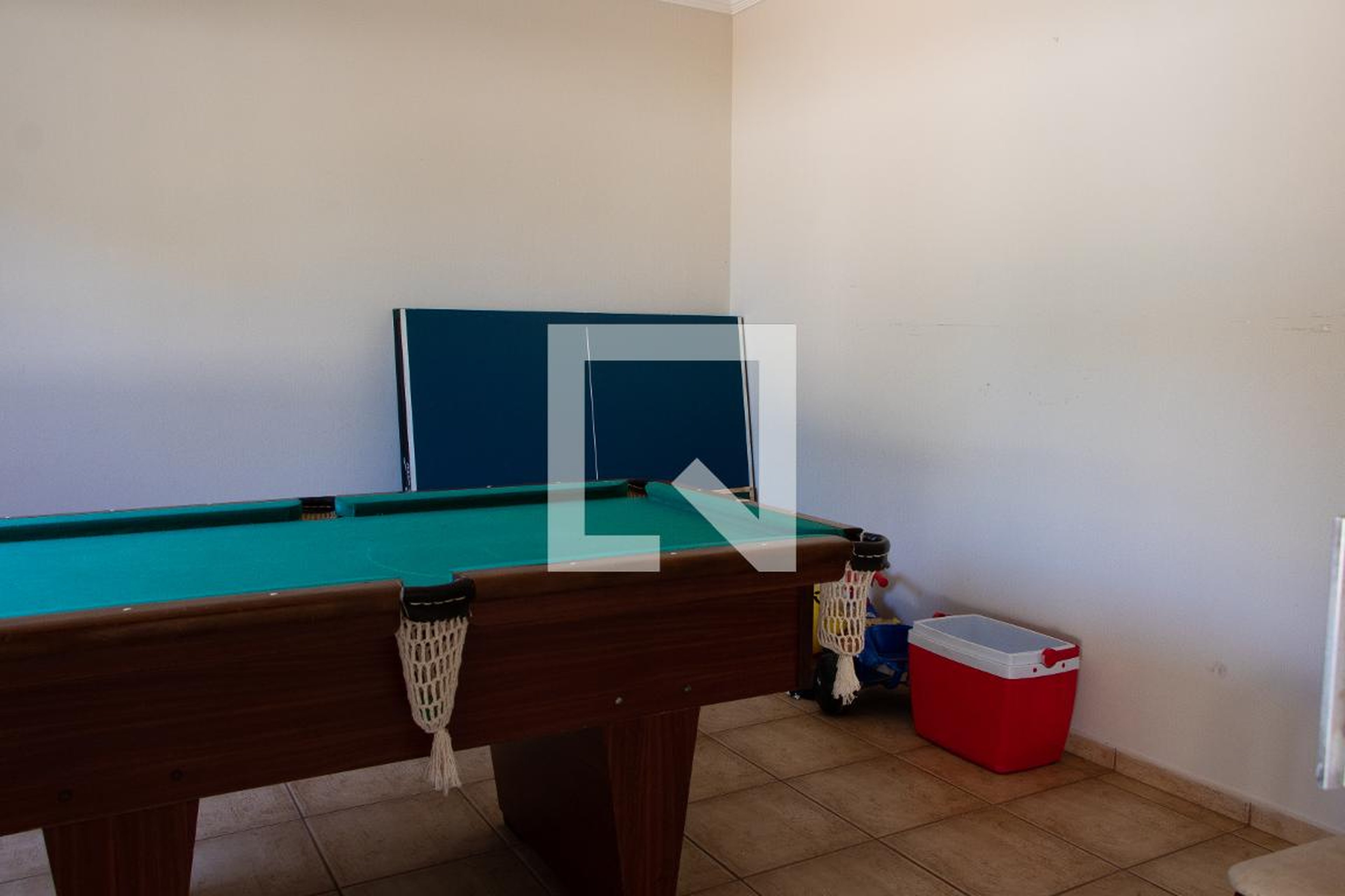 SALA DE JOGOS - 