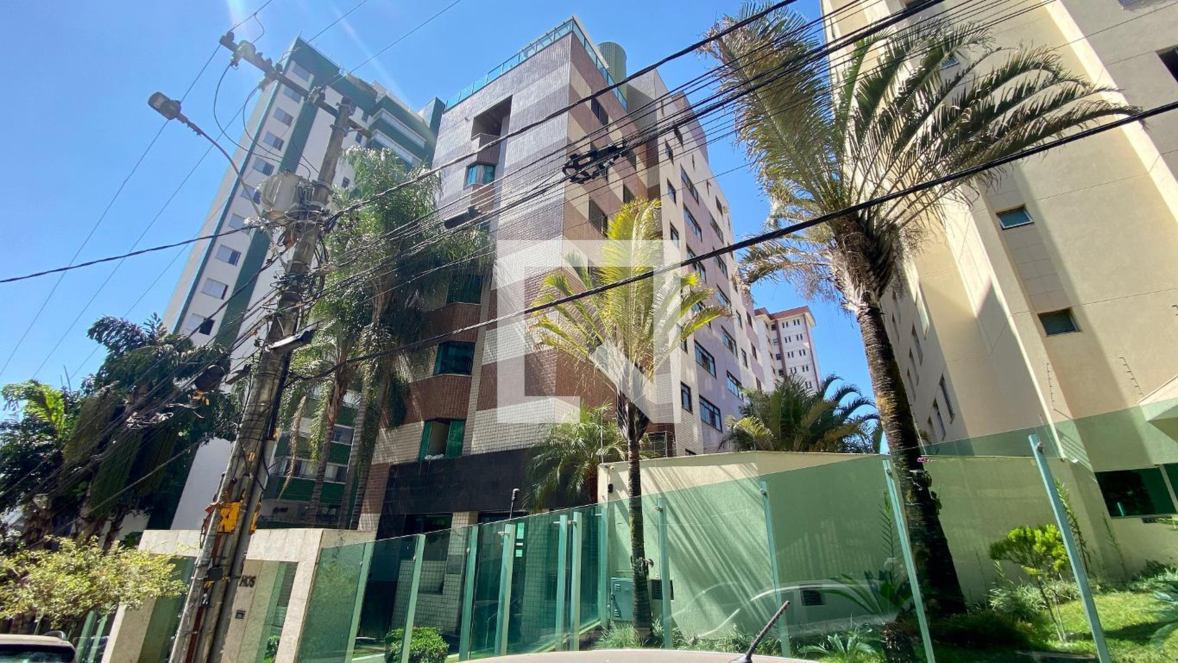 Fachada do Prédio Condomínio em Rua Engenheiro Alberto Pontes, 440