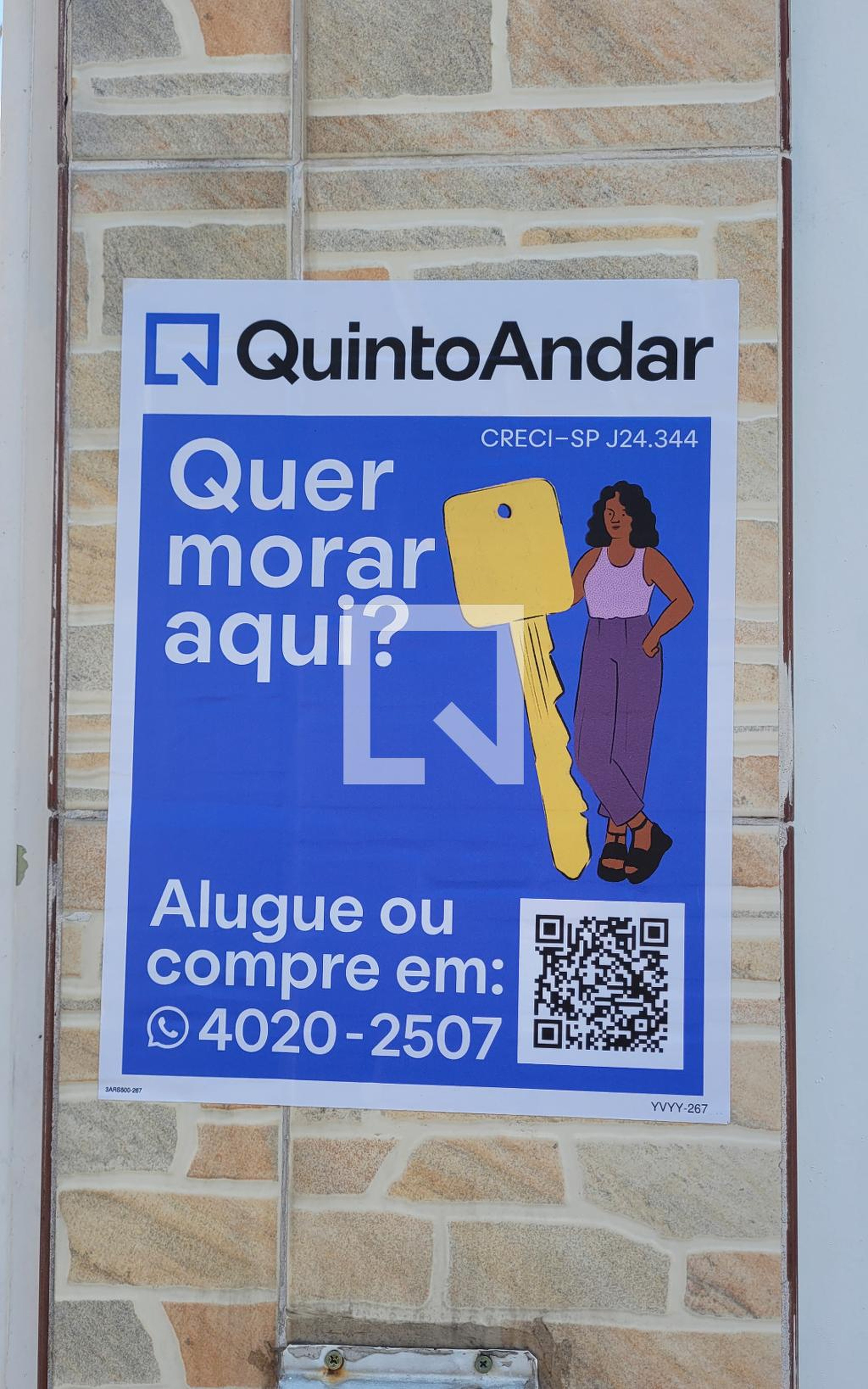Fachada Condomínio em Rua Bernardo Guimarães, 92