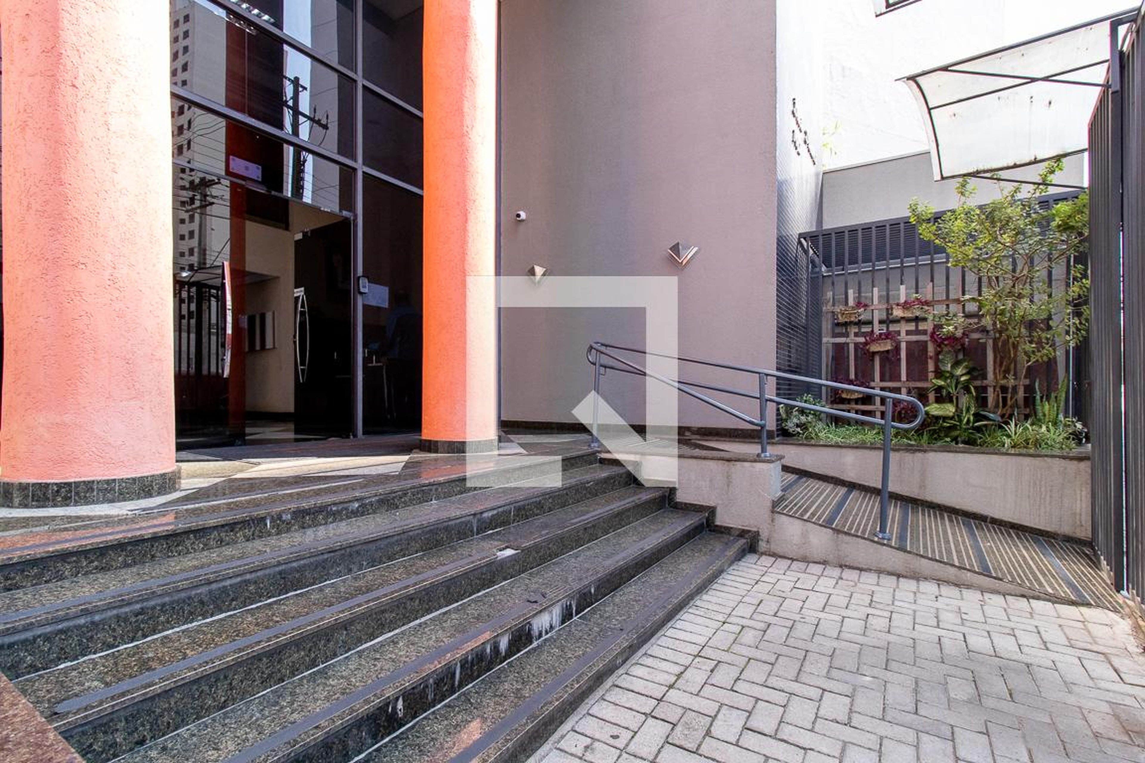 Entrada - Black Diamond