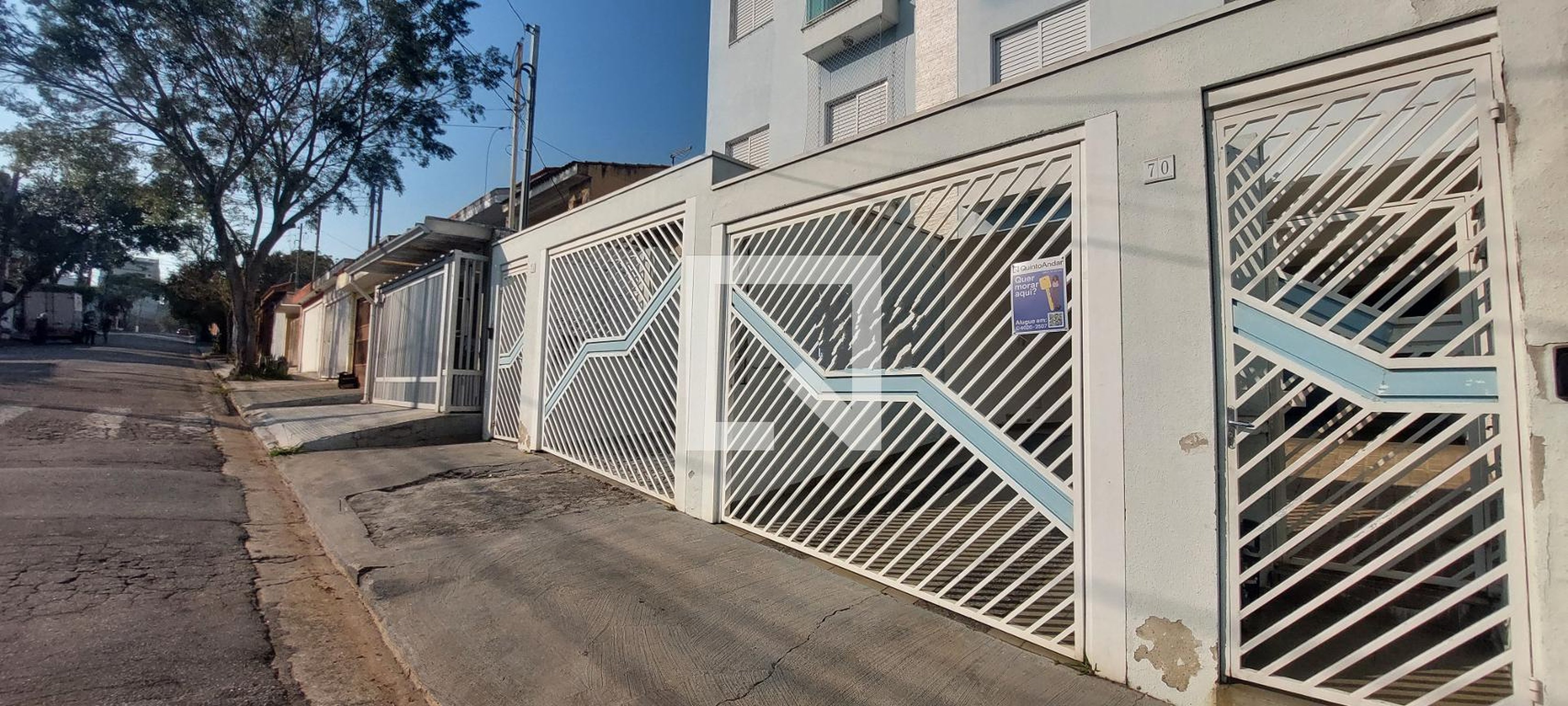 Fachada Condomínio em Rua Alexandre Levy, 70