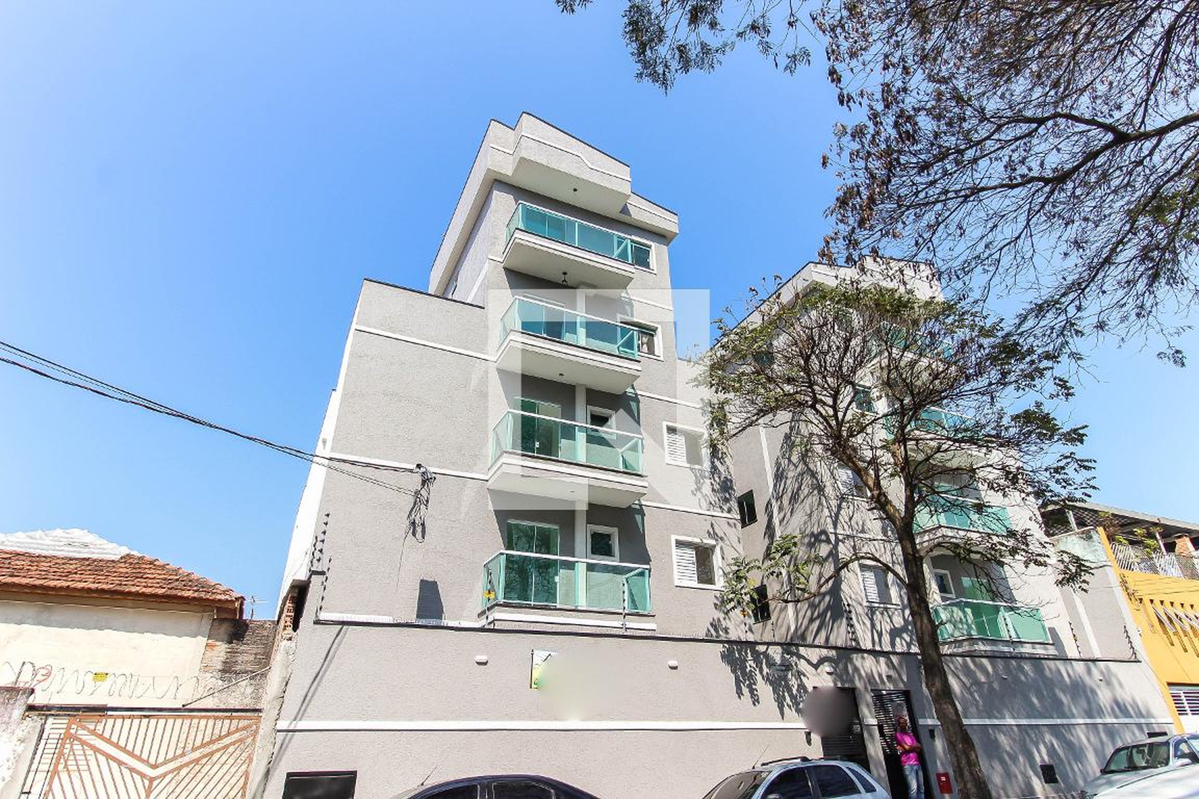 Fachada do Prédio Condomínio em Rua Jaguar, 222