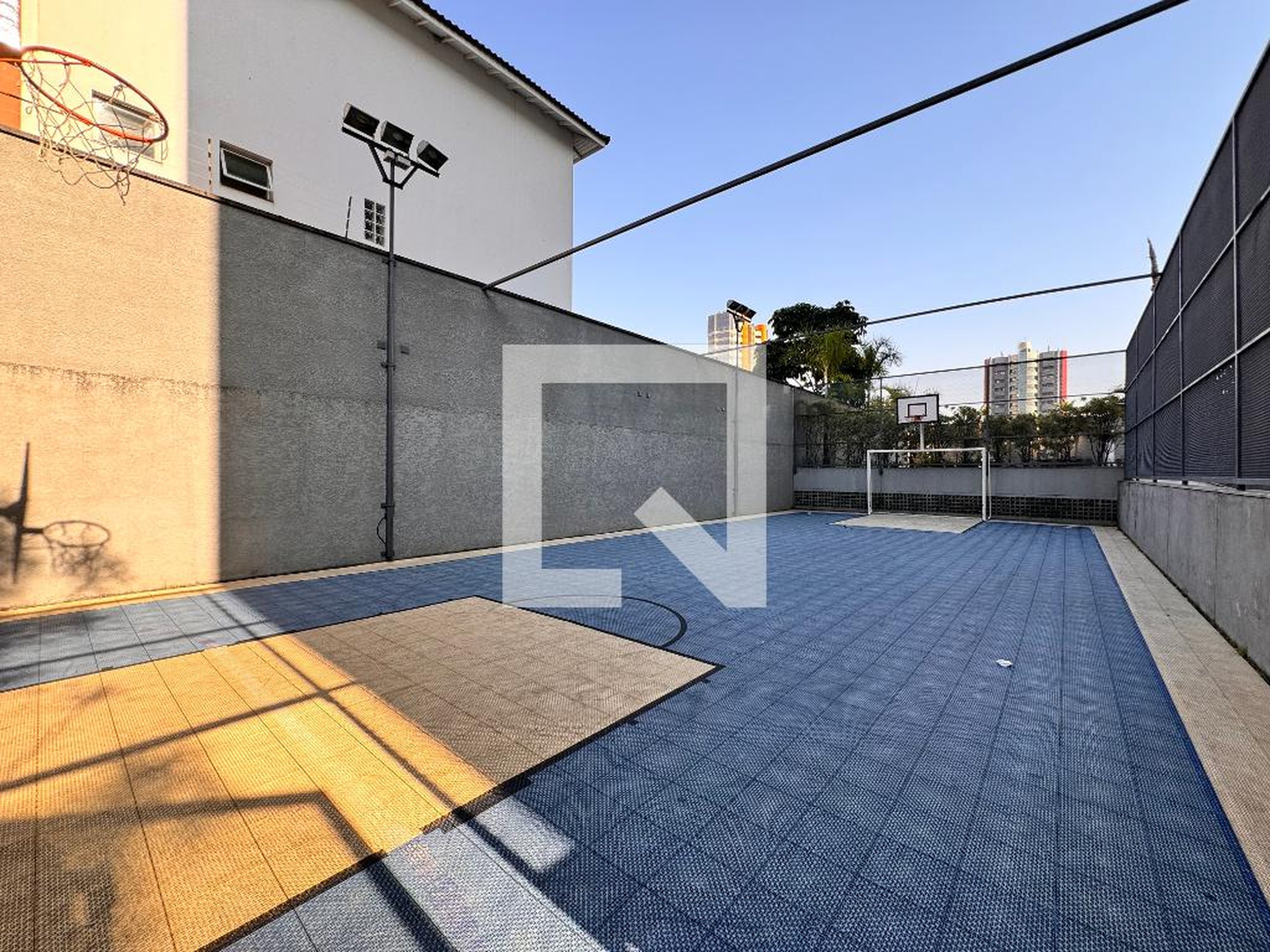 Quadra Esportiva - Van Gogh