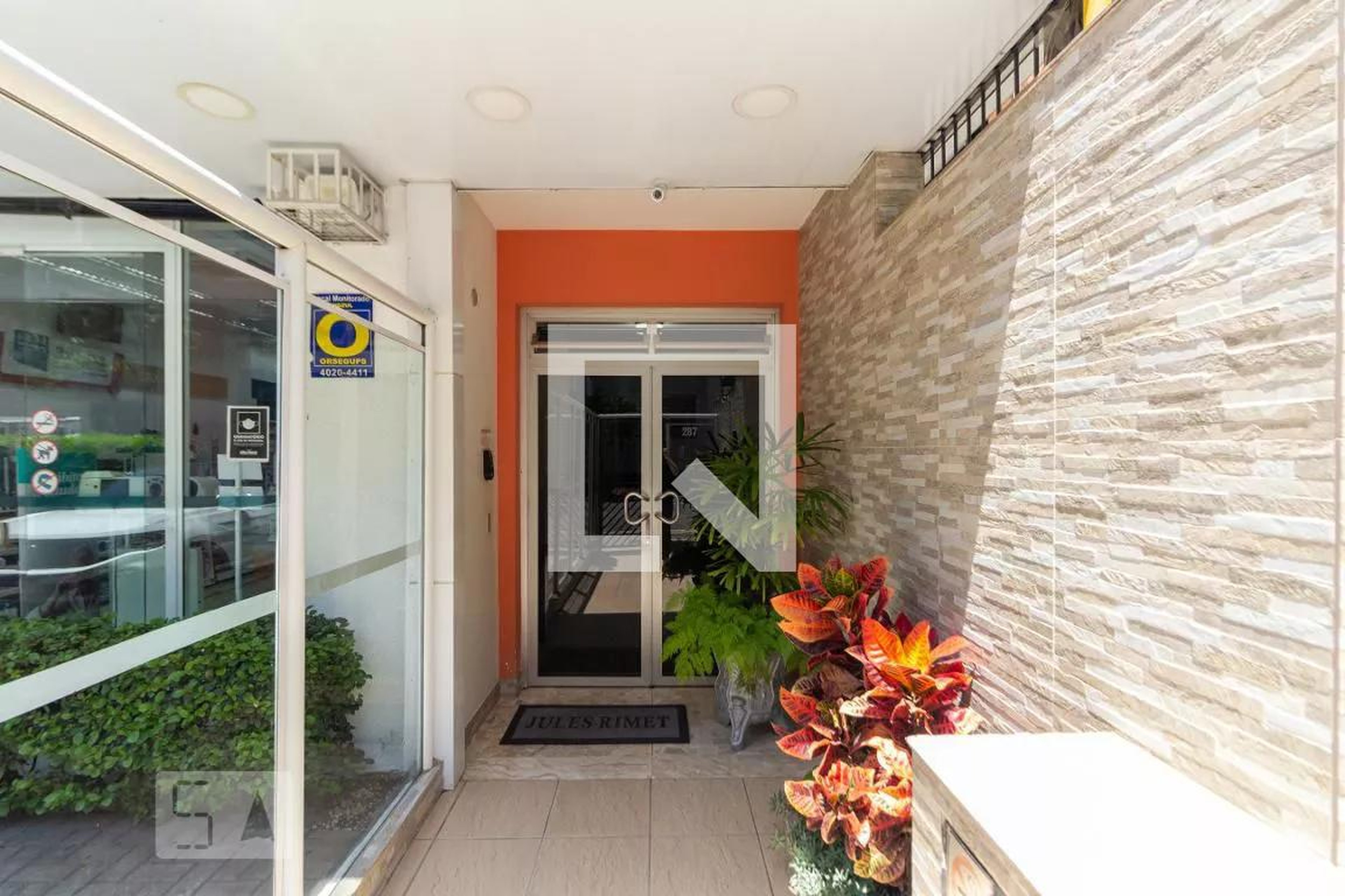 Hall de Entrada - Julis Rimt