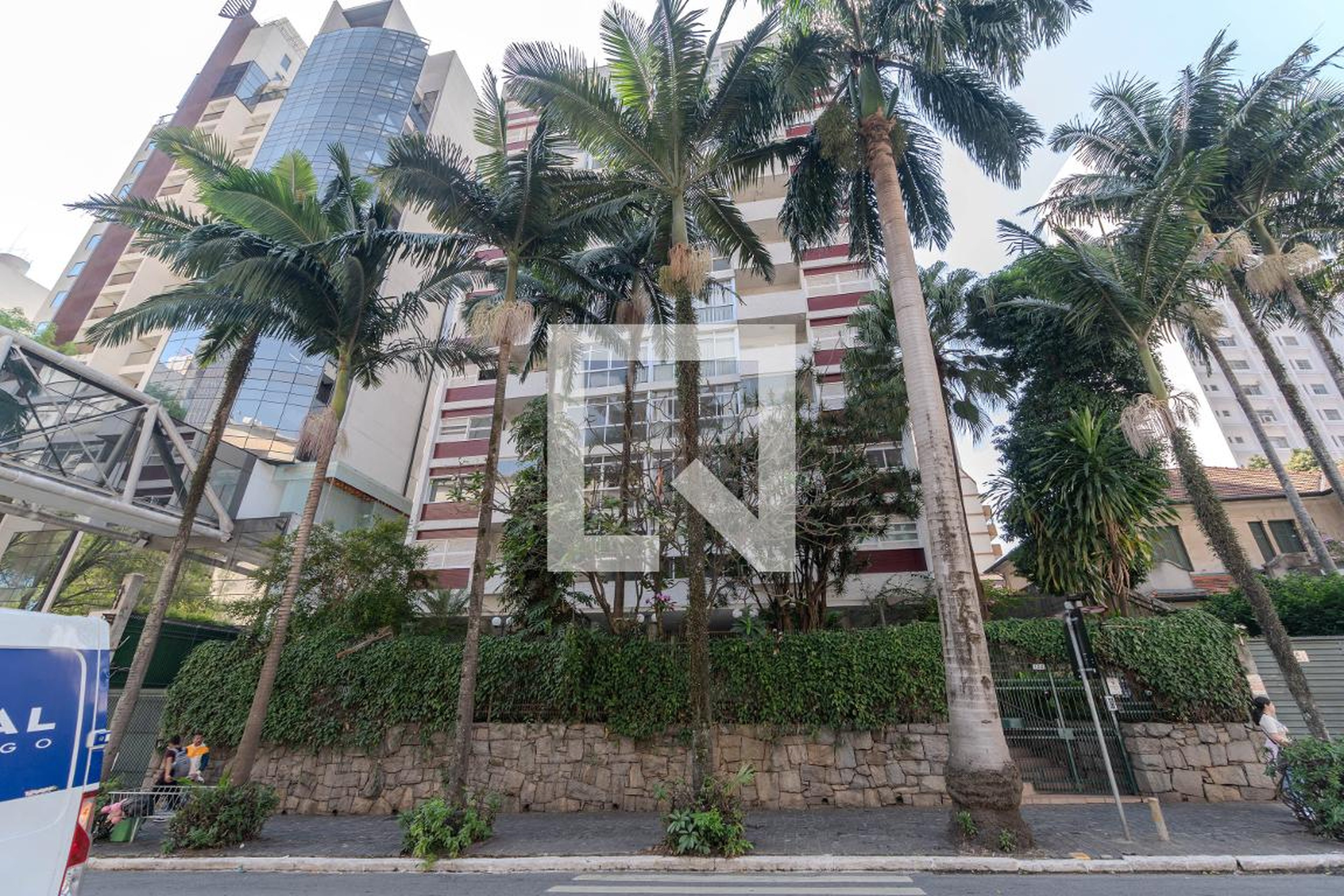 Fachada Condomínio Acropole