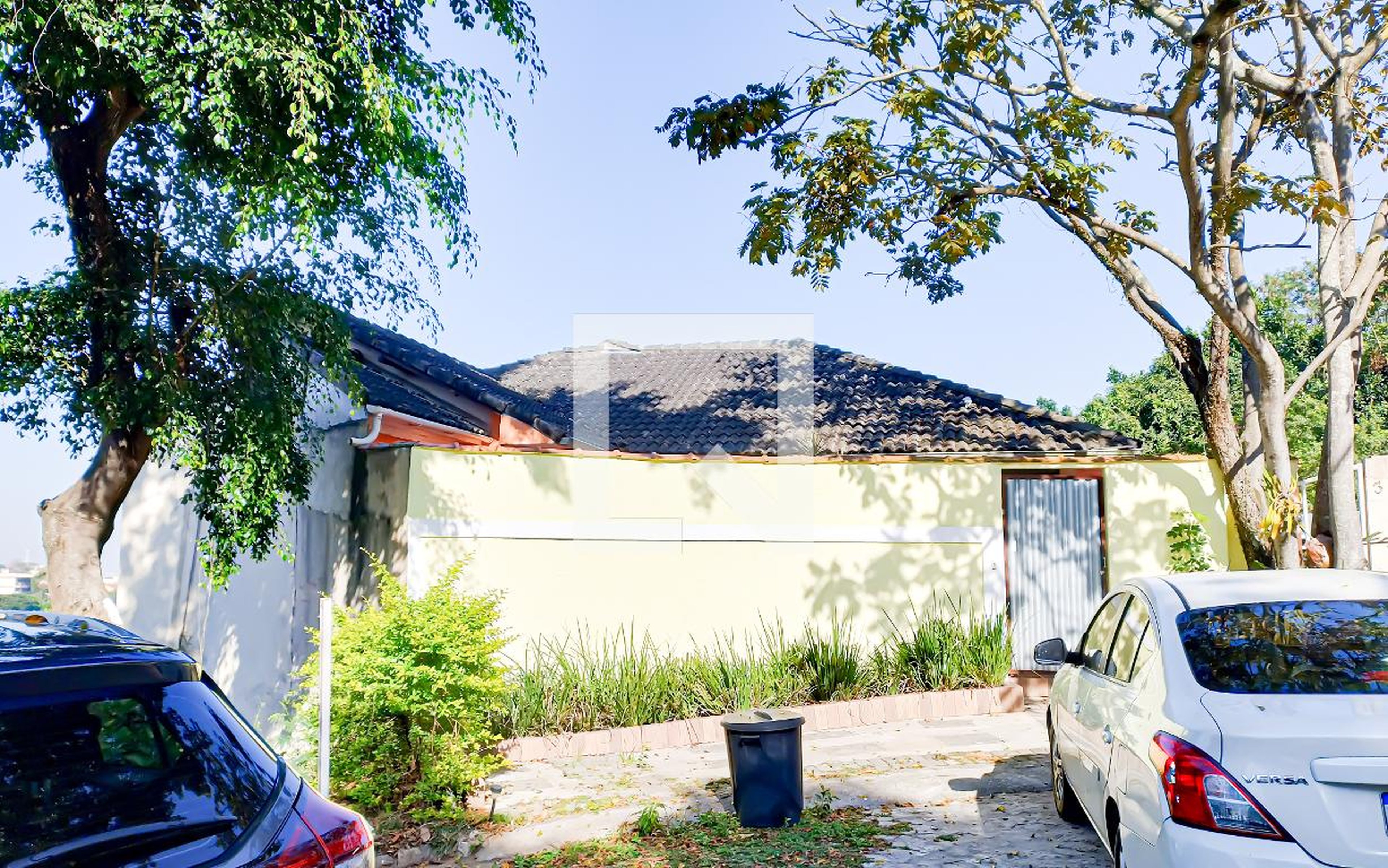 fachada Condomínio em Rua Aldo Rebello, 391